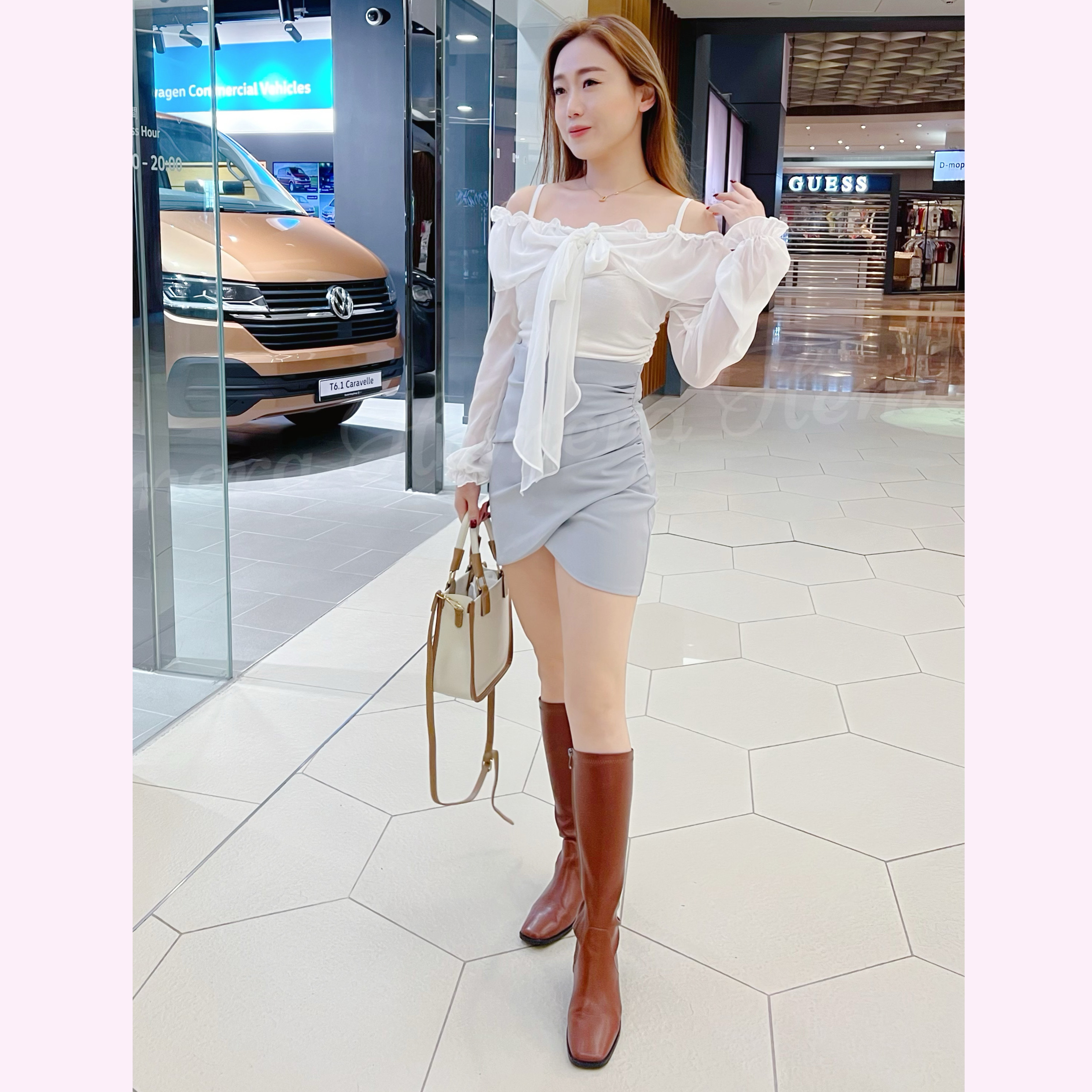 TP22W1267  雪紡大蝴蝶結露肩上衣