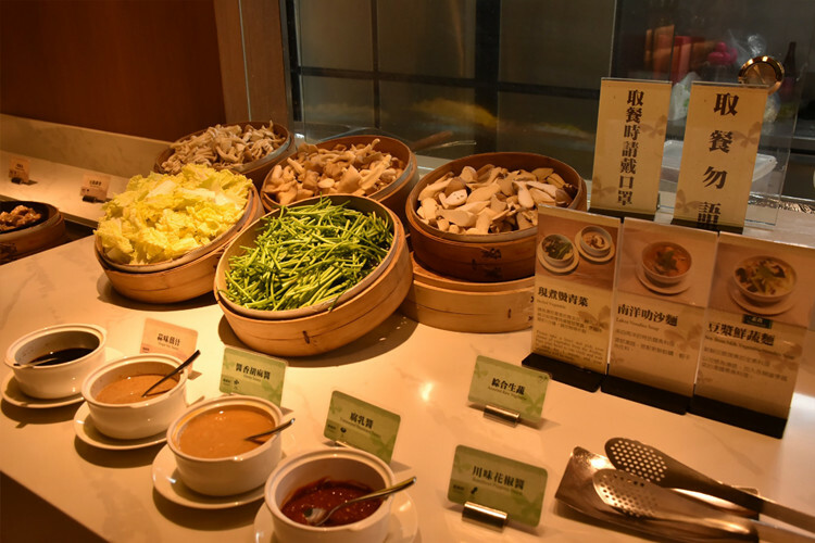 嘉義長榮文苑酒店 現煮麵食