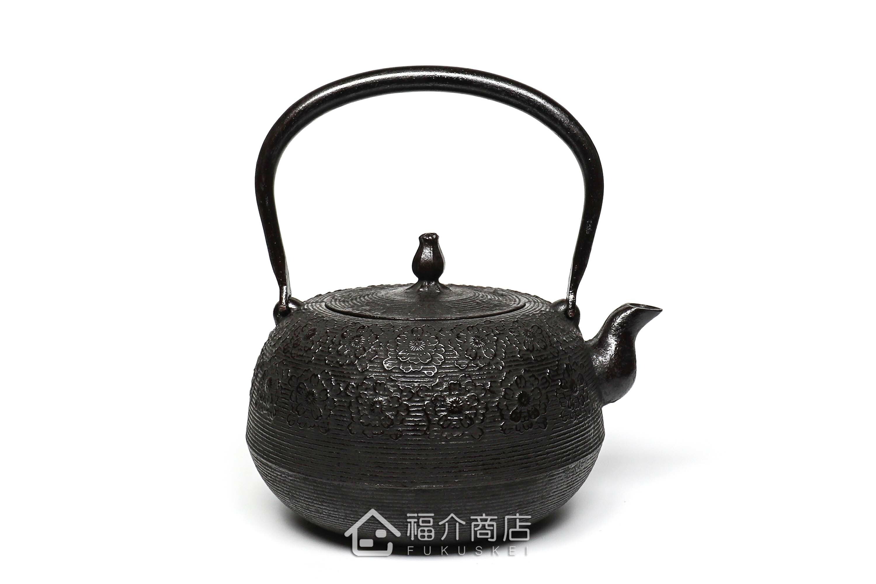 佐藤勝芳所製作的日本鐵壺,壺身設計櫻花圖紋