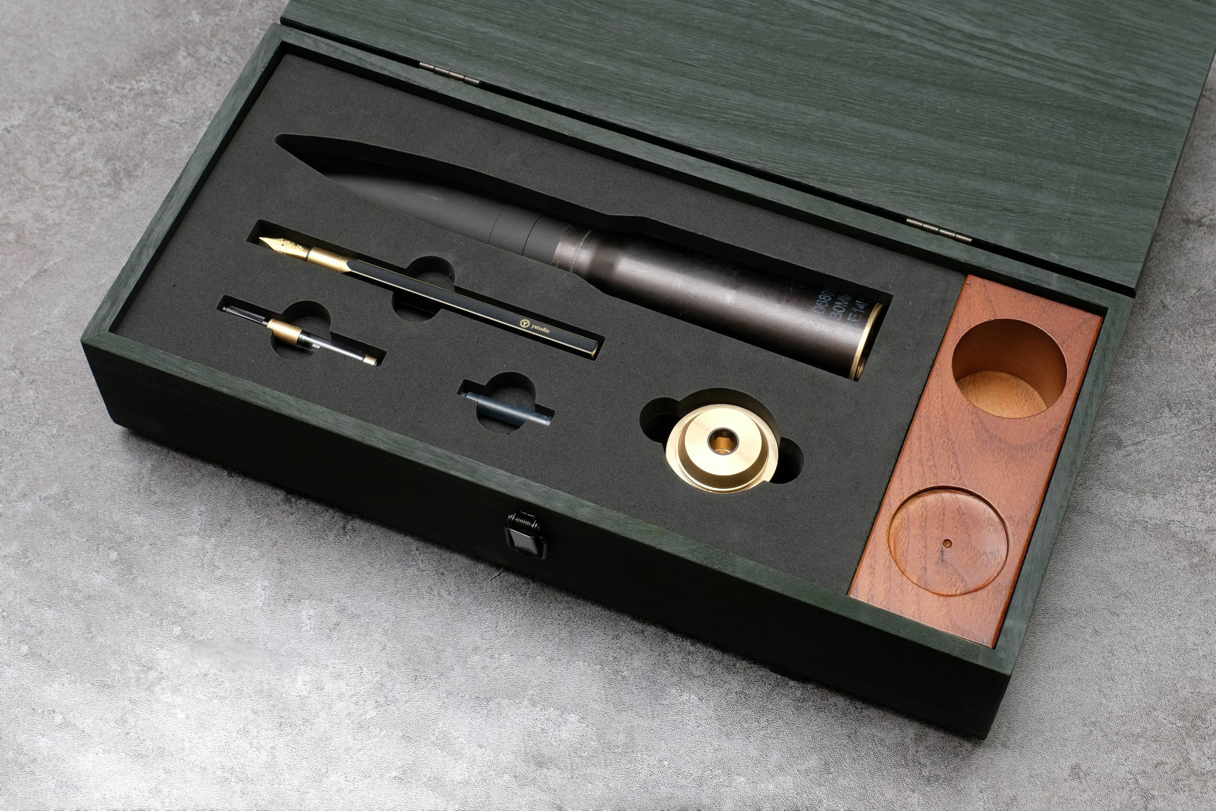 2022 中科院30鏈炮鋼筆珍藏禮盒