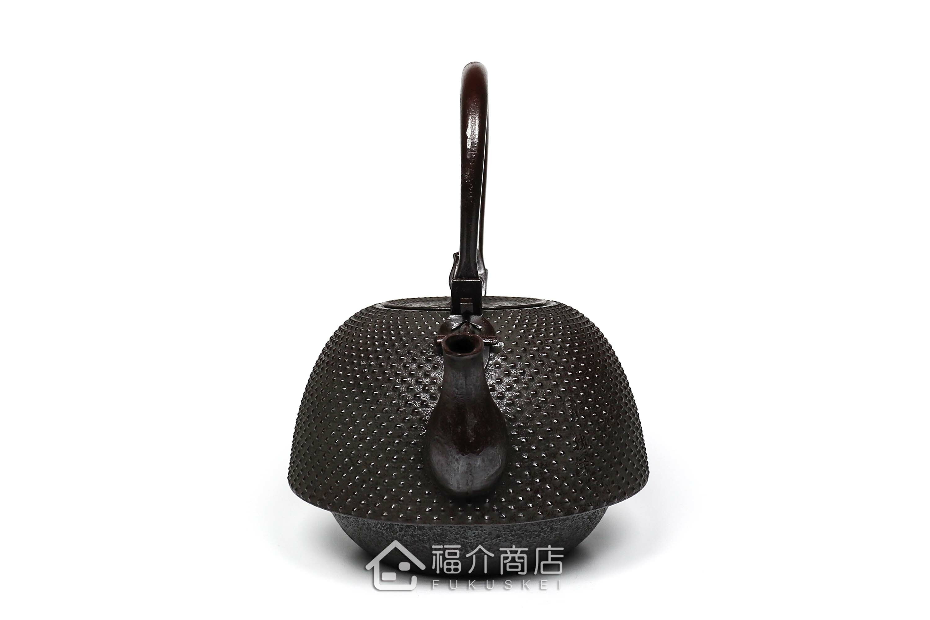 佐藤勝芳所製作的日本鐵壺,壺身設計霰圖紋