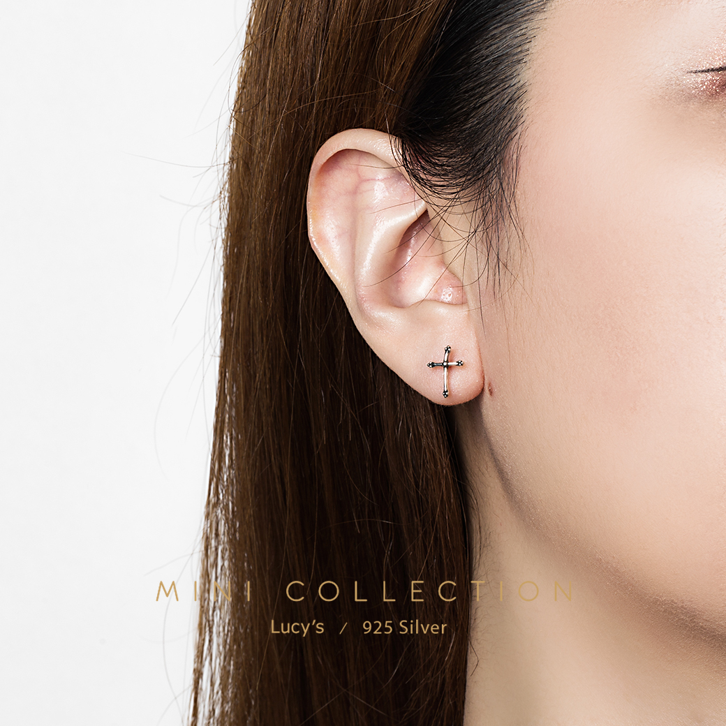 *925純銀〔輕銀系列〕硫化十字 耳環 (94412)