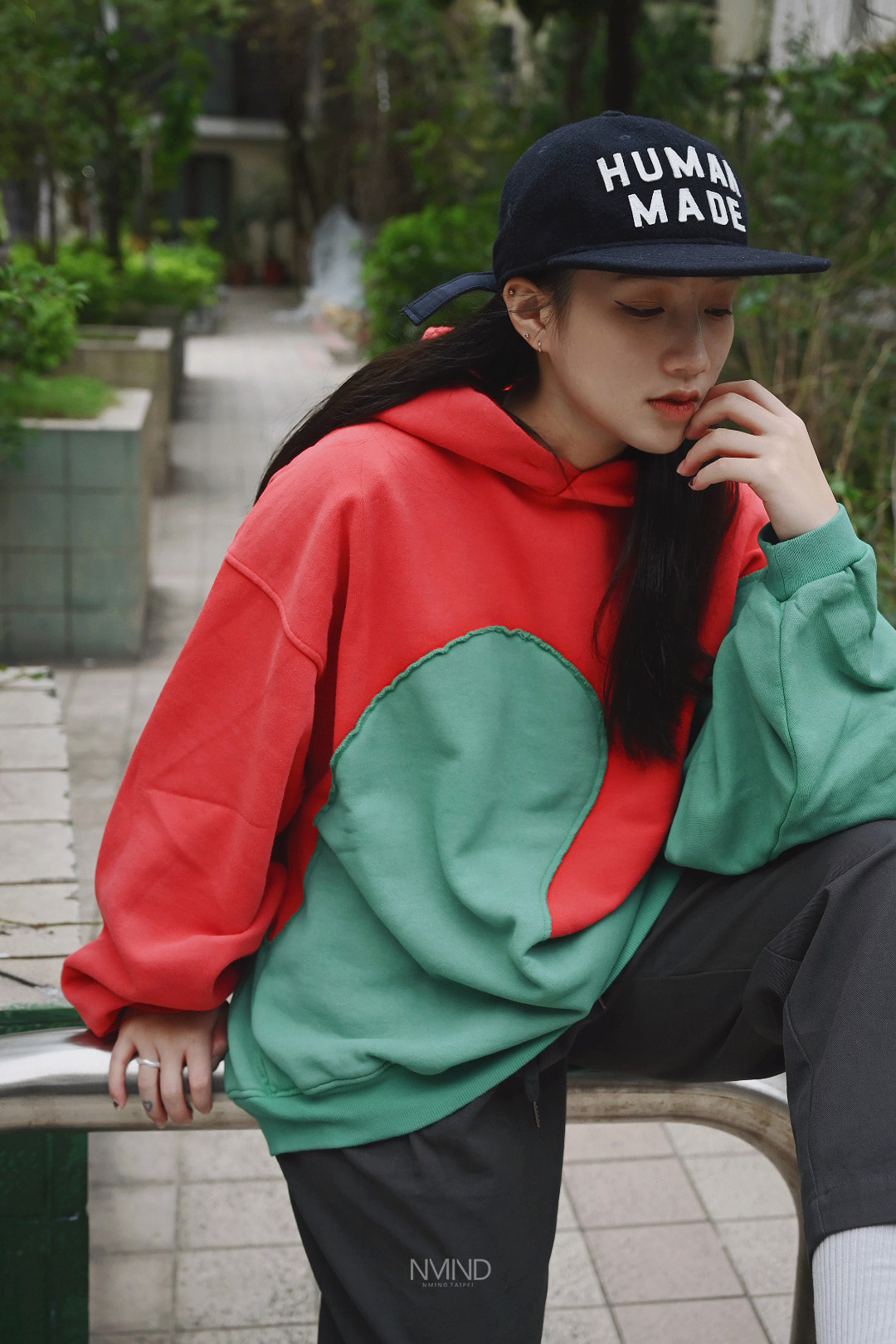 ERL 拼接 帽踢 藍橘/綠紅