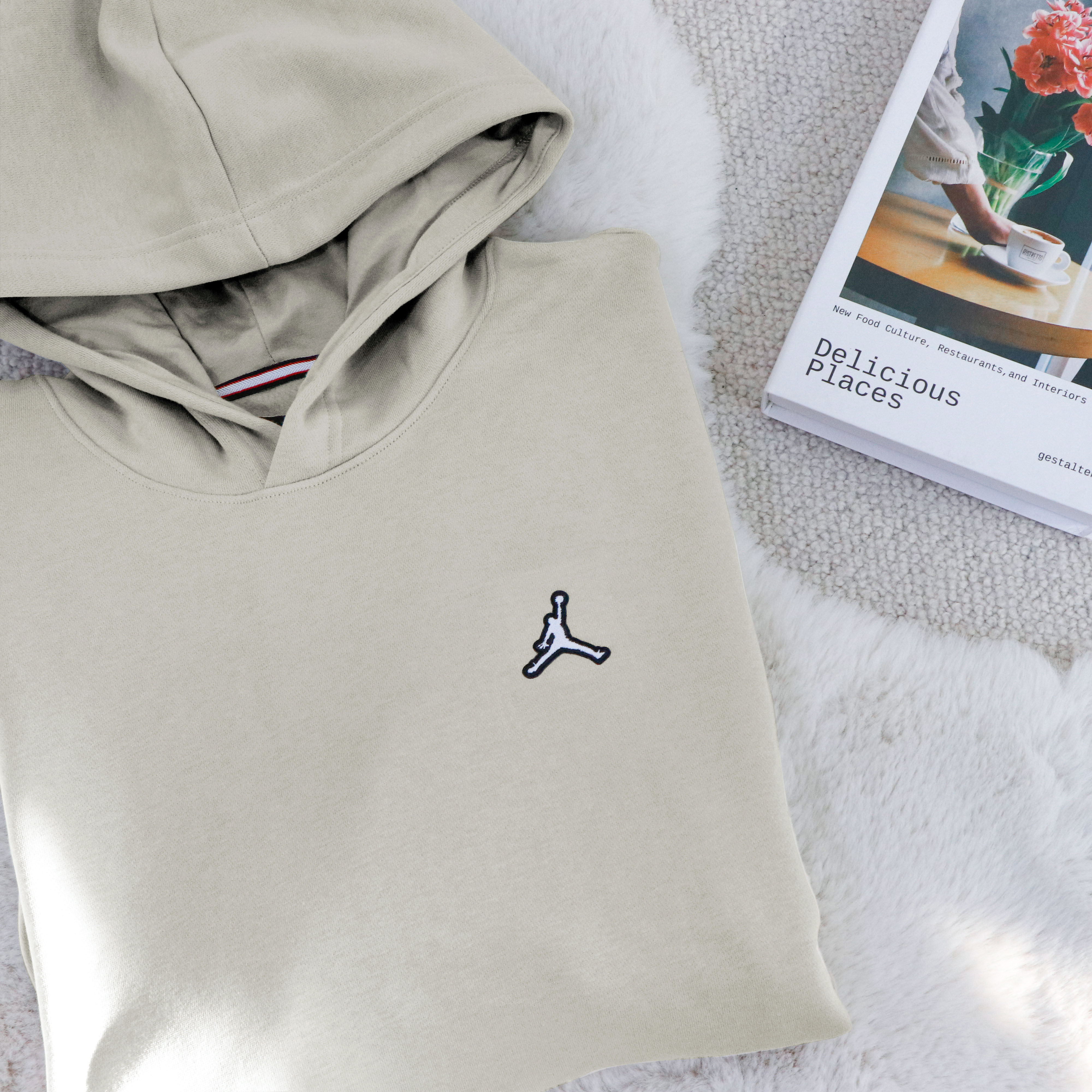 NIKE AS JORDAN ESS FLC PO 帽T 奶茶 (男款)