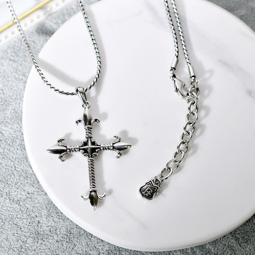 鳶尾花十字架 個性項鍊/個性飾品/項鍊－快速出貨