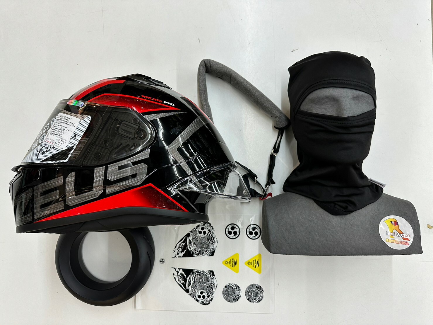 ZEUS ZS-826 BK3 黑藍全罩輕量化ZS826