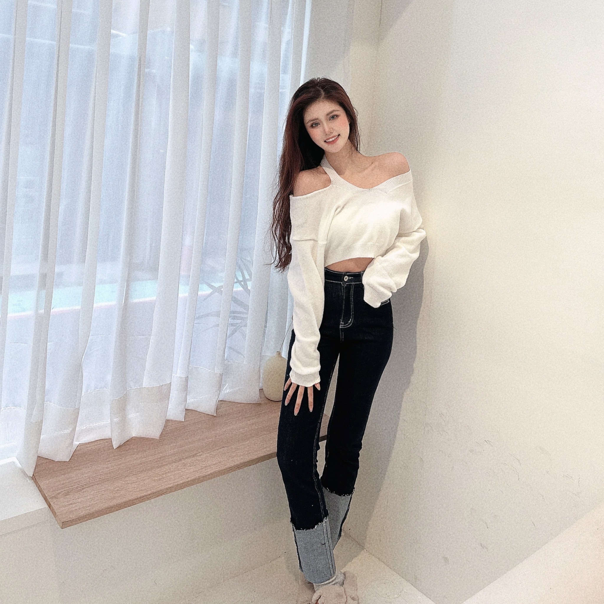 親膚挖肩造型針織毛衣/三色