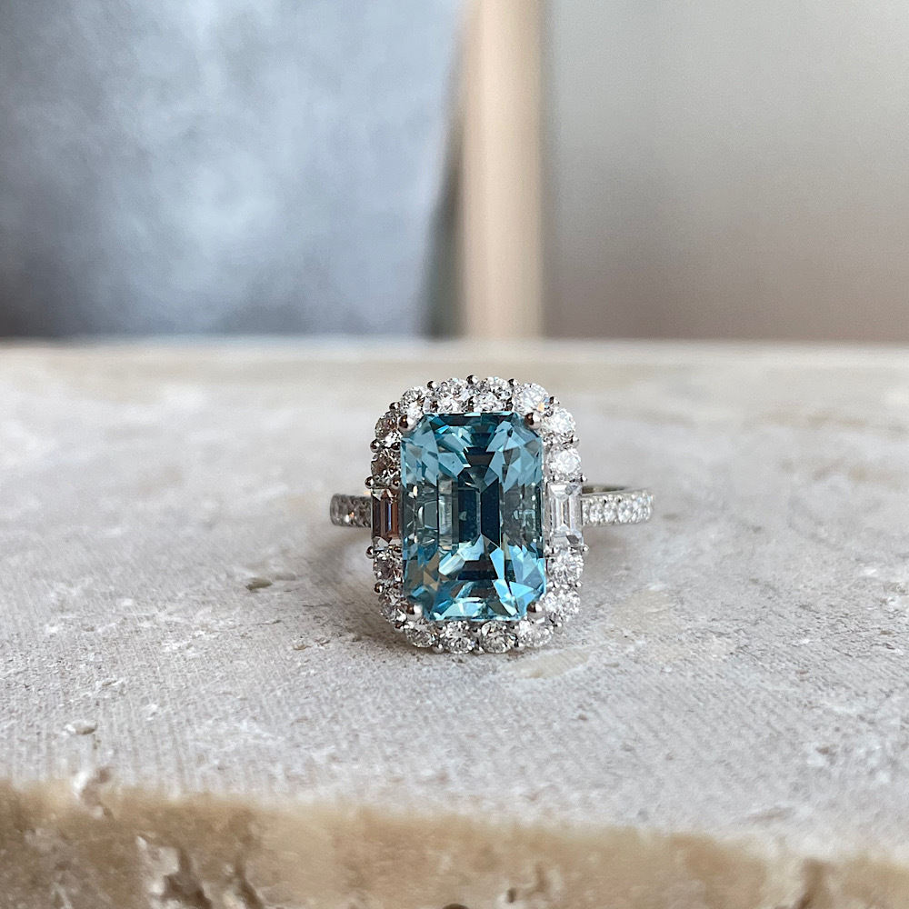 18K金海藍寶鑽石戒指/吊墜-兩用款（帶GUILD證書）