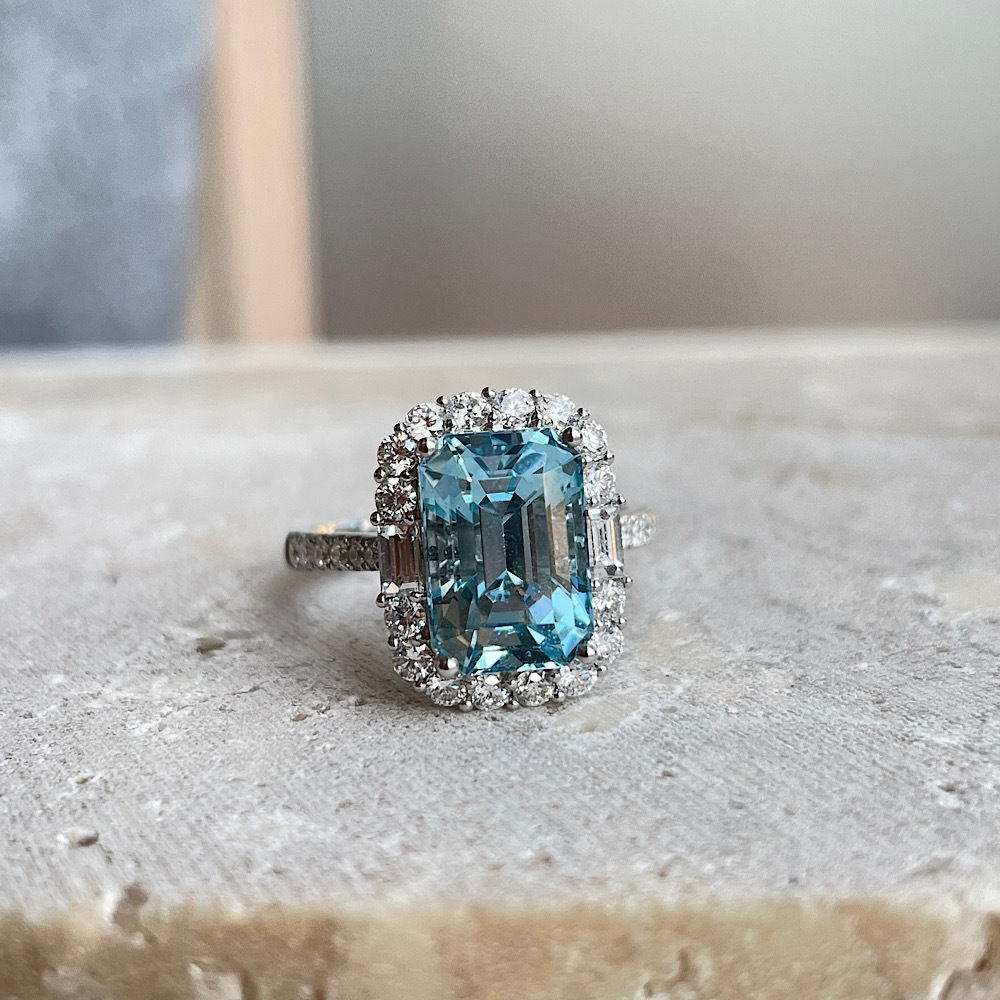 18K金海藍寶鑽石戒指/吊墜-兩用款（帶GUILD證書）