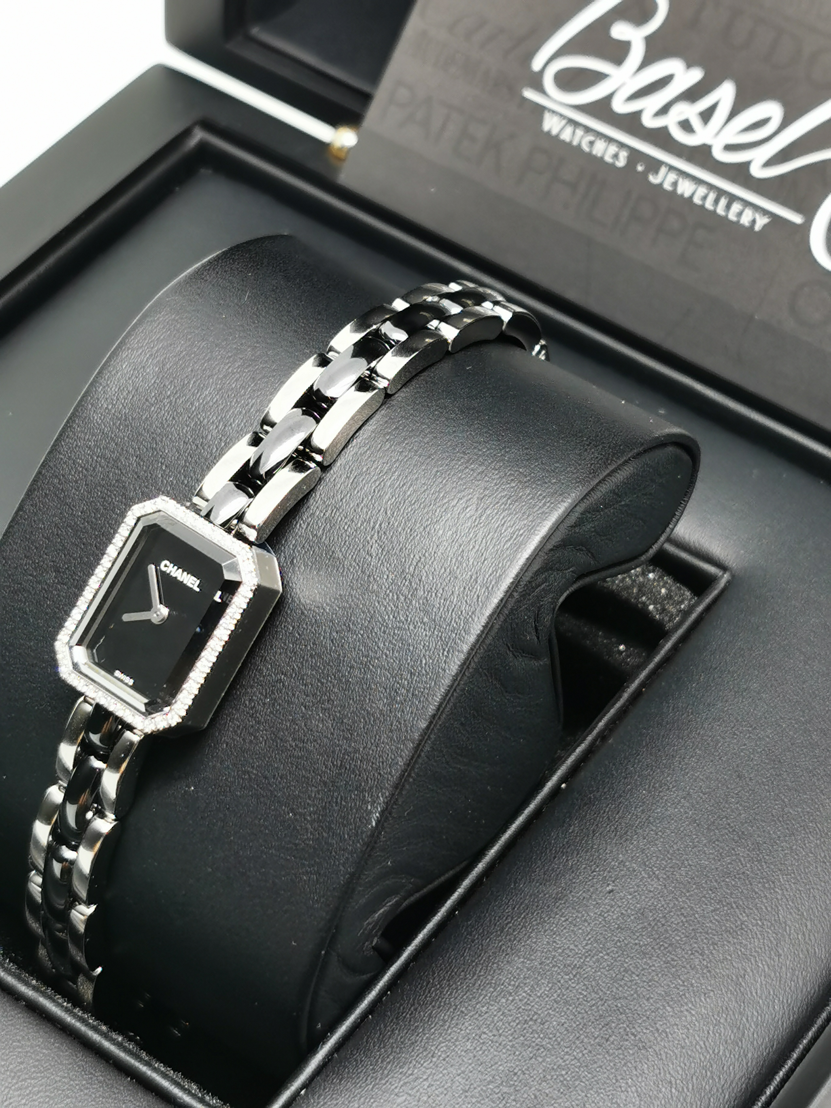 H2163 ｜ CHANEL BLACK DIAL WITH DIAMOND PREMIERE CERAMIC