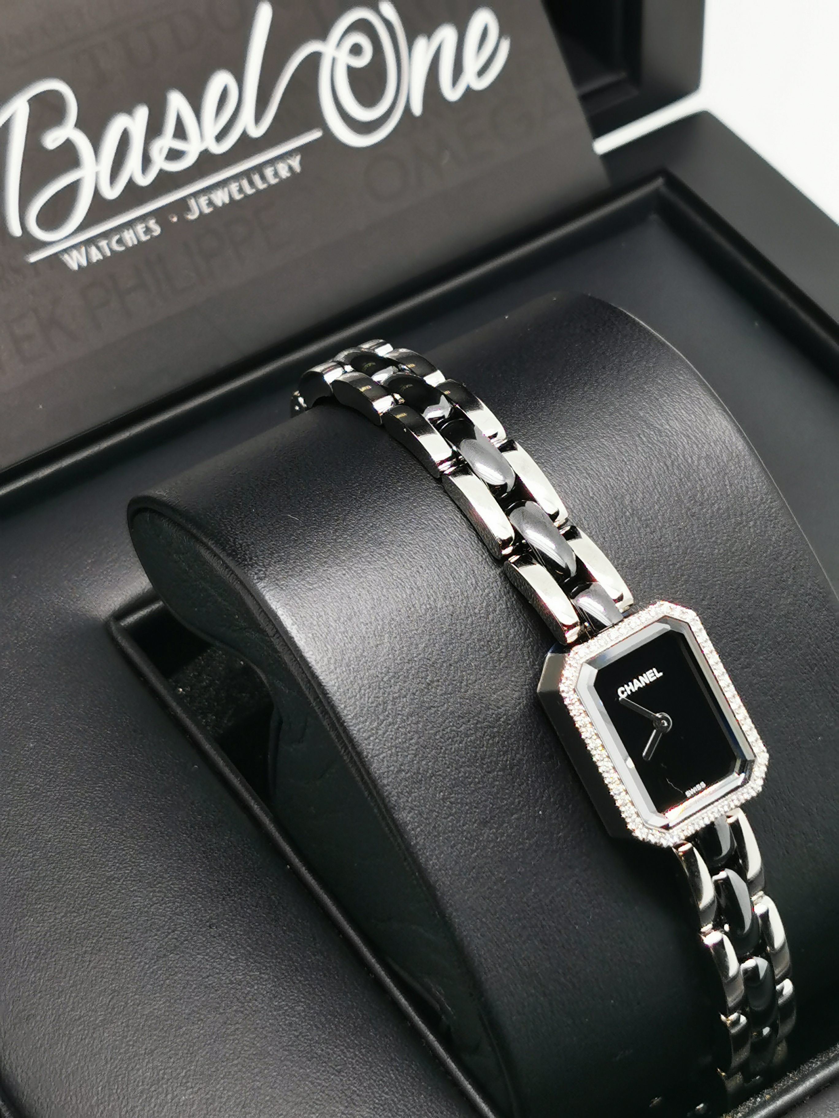 H2163 ｜ CHANEL BLACK DIAL WITH DIAMOND PREMIERE CERAMIC