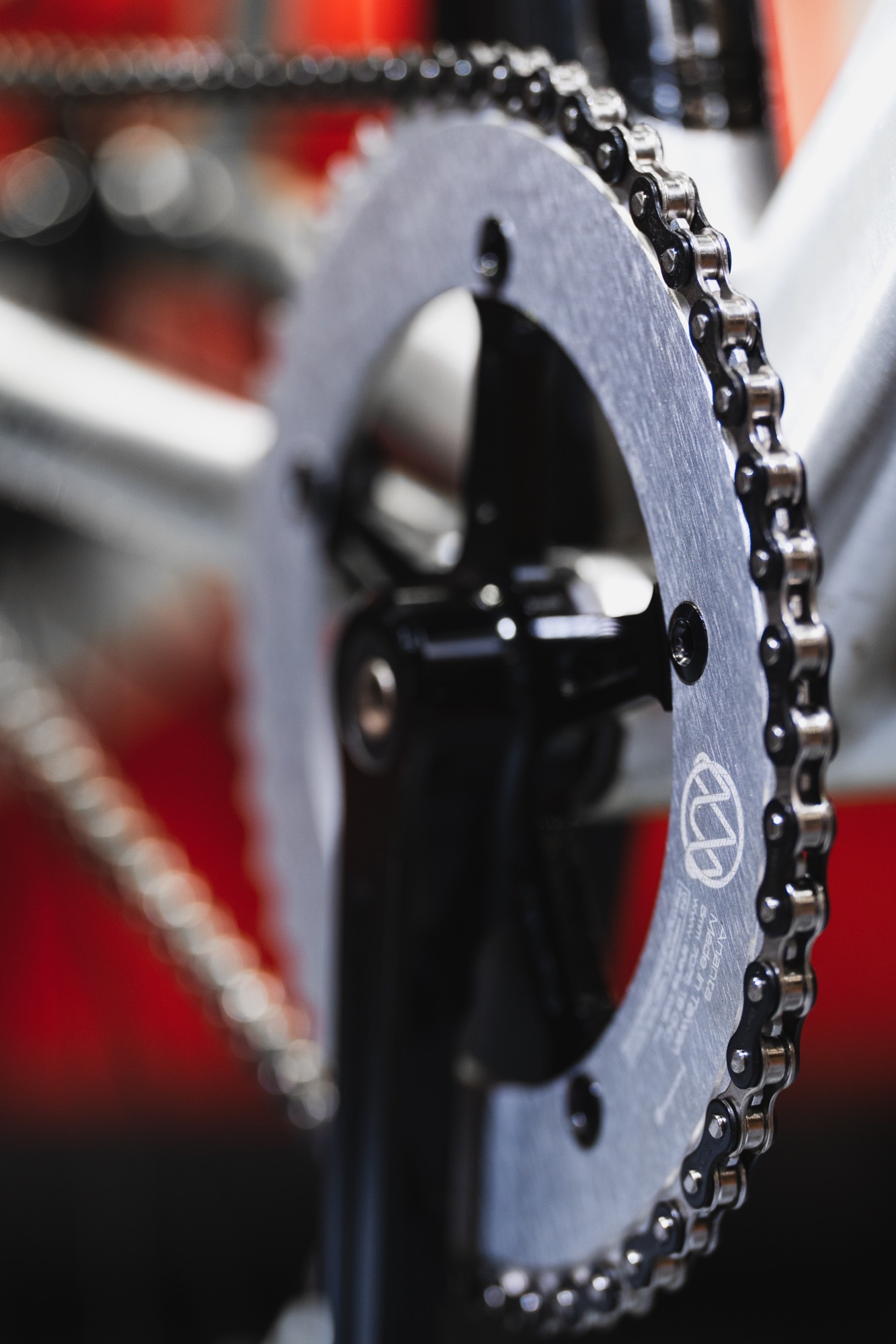 Izumi Jet Black 鏈條