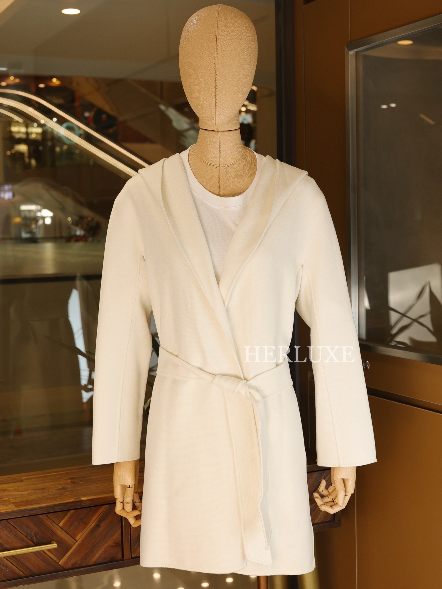 Max Mara cream white belted long-sleeved coat (可預訂size)