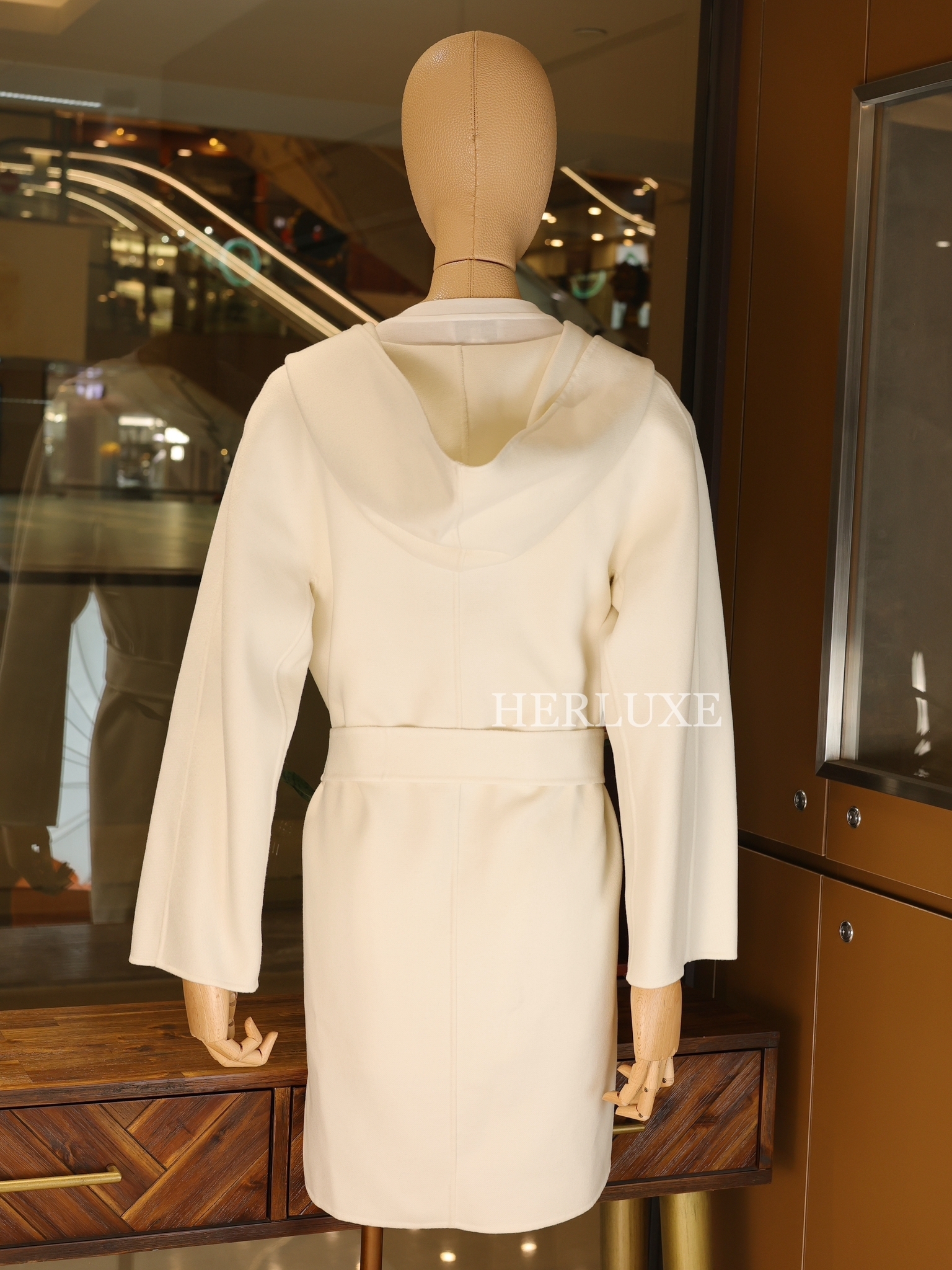 Max Mara cream white belted long-sleeved coat (可預訂size)