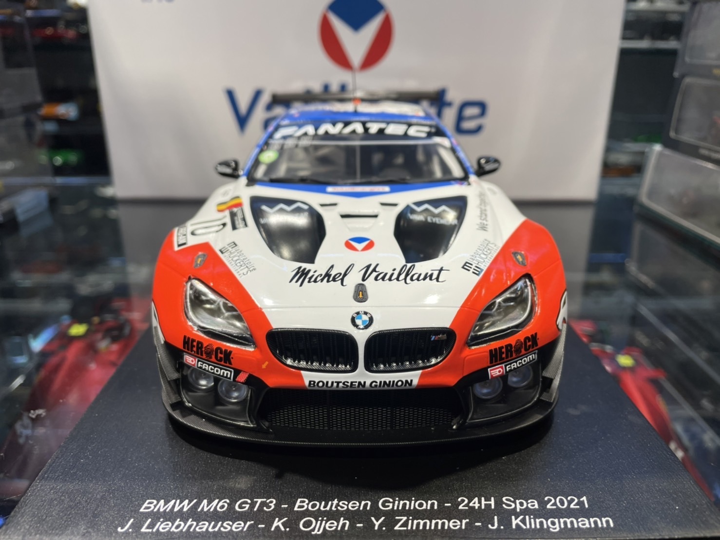 Spark 18MV01 BMW M6 GT3 #10 Boutsen Ginion 24H Spa 1/18