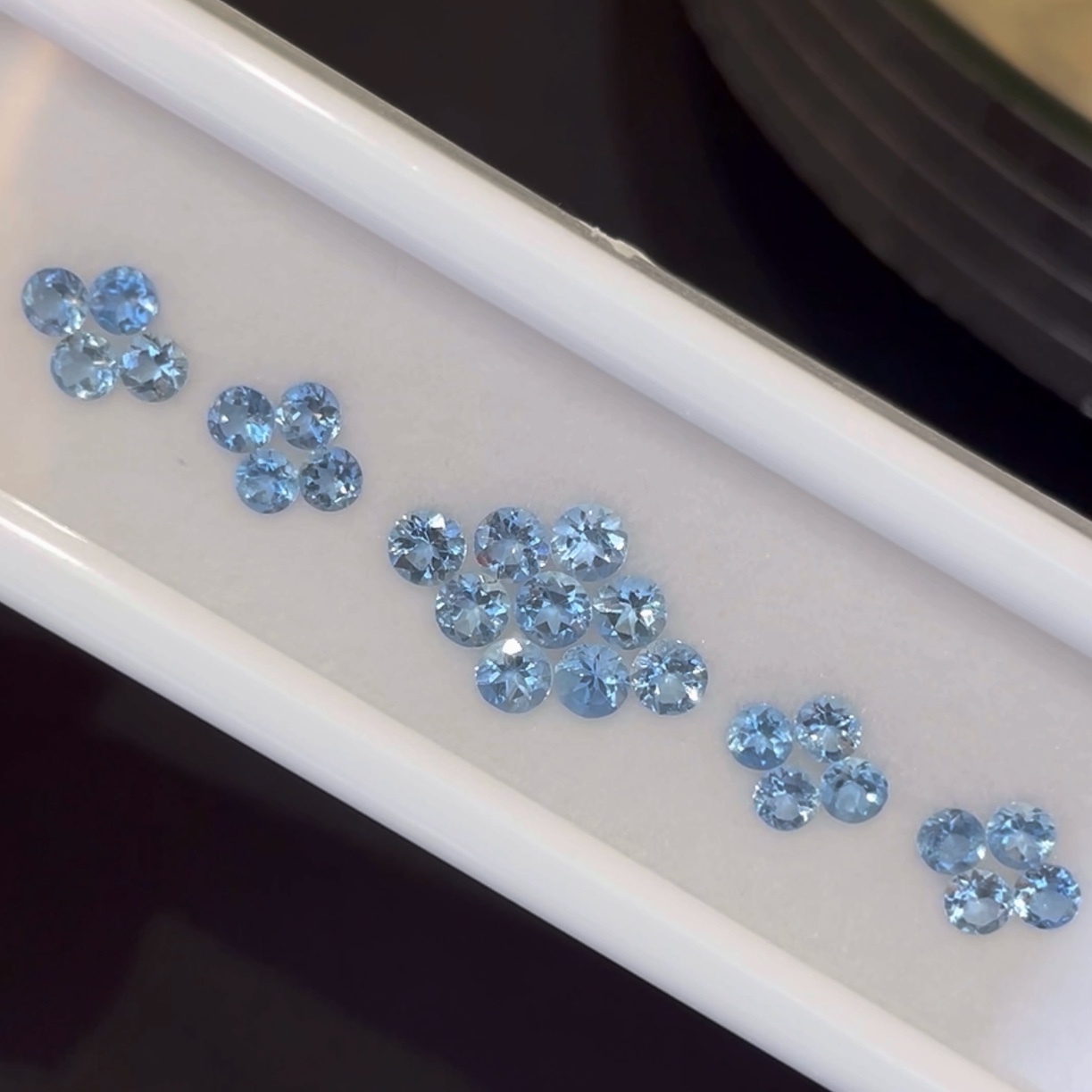 聖馬利亞海藍寶 3.00ct (25粒) 天然