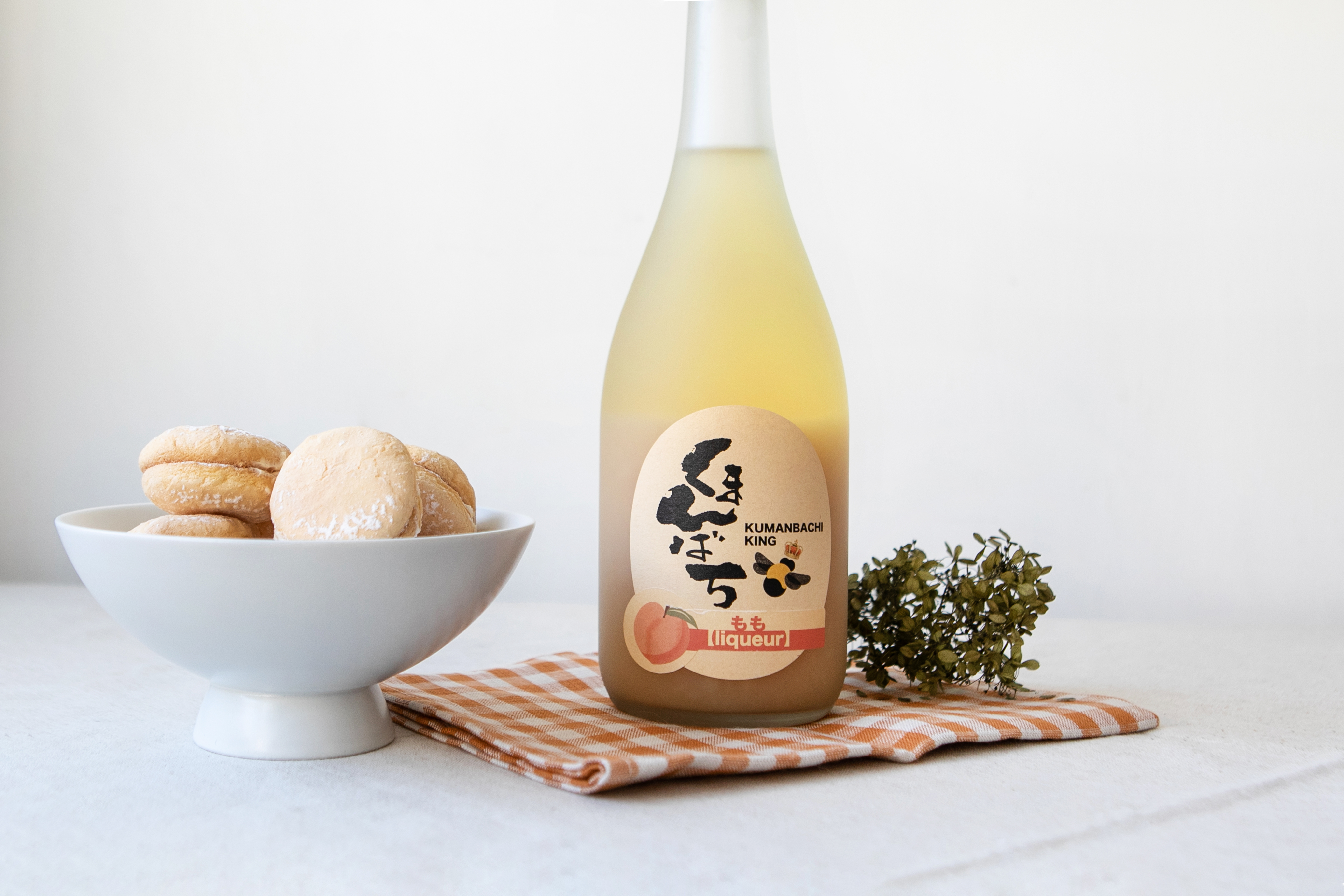 小蜜蜂桃子酒