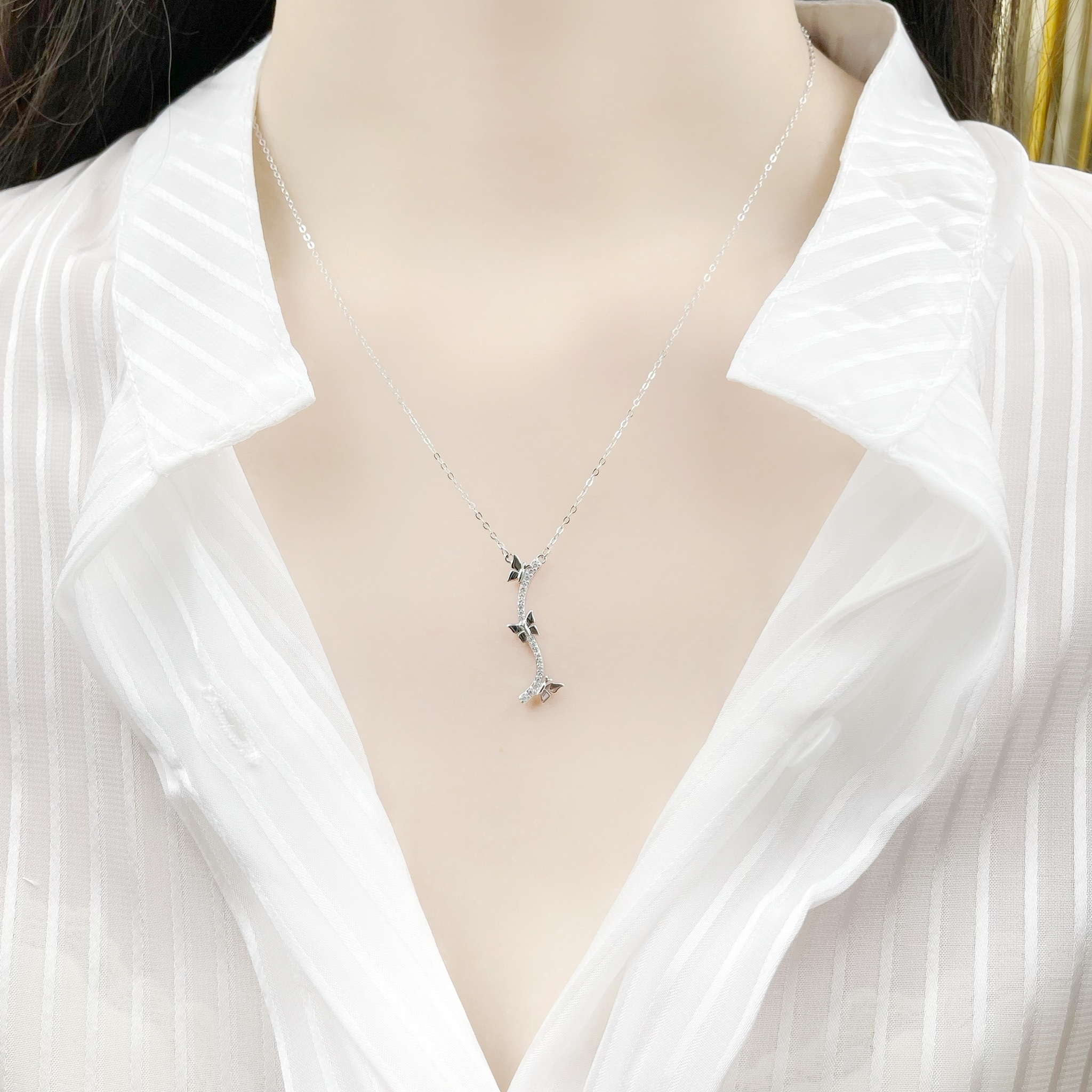 | 925 Silver | Track Of Butterfly Necklace | NE0712 |