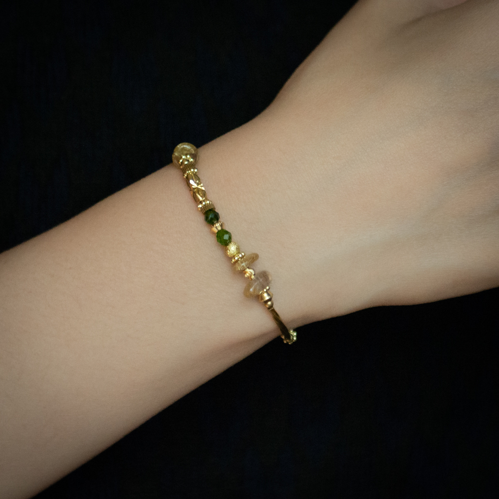 Crystal bracelet｜MA002-Mystical Astrology_Grace à la Hepburn of Taurus