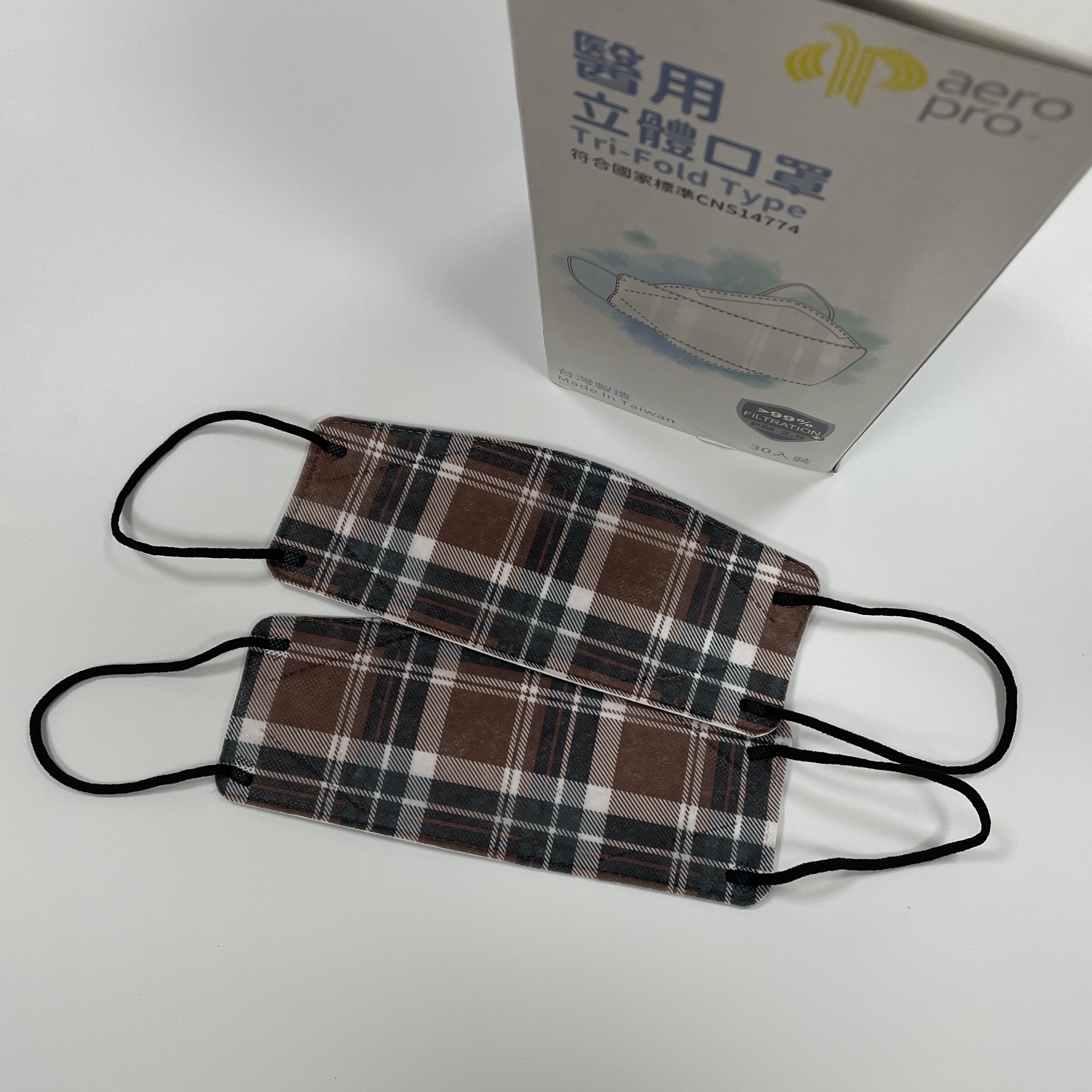 AERO PRO 4D 系列-經典深咖啡 三片式立體醫用口罩(30入/盒)