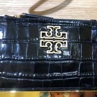 [S] TORY BURCH BRITTEN EMBOSSED ZIP CARD CASE,BLACK, 141067-001 (STB236)