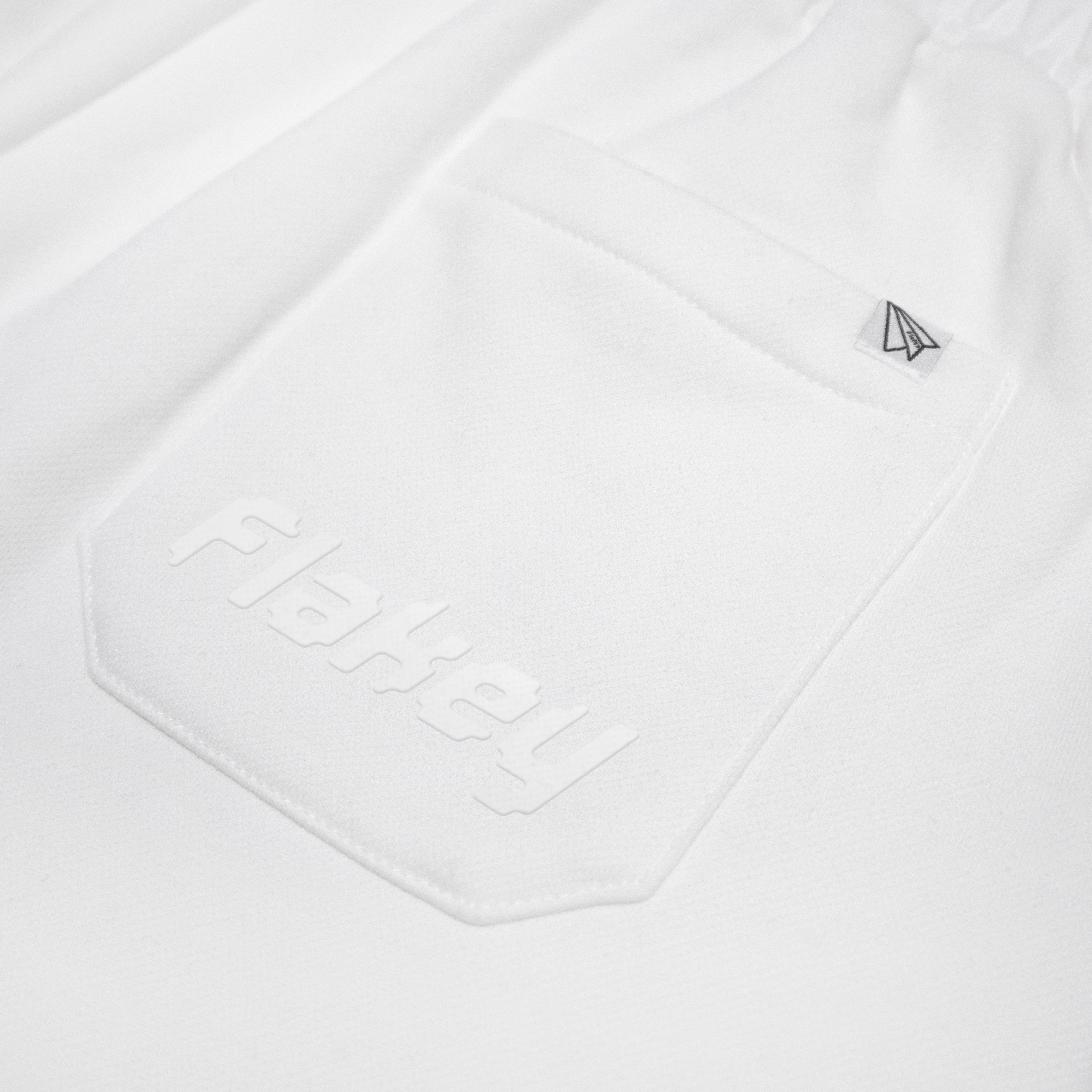 FLAKEY Logo 白色短褲 2.0