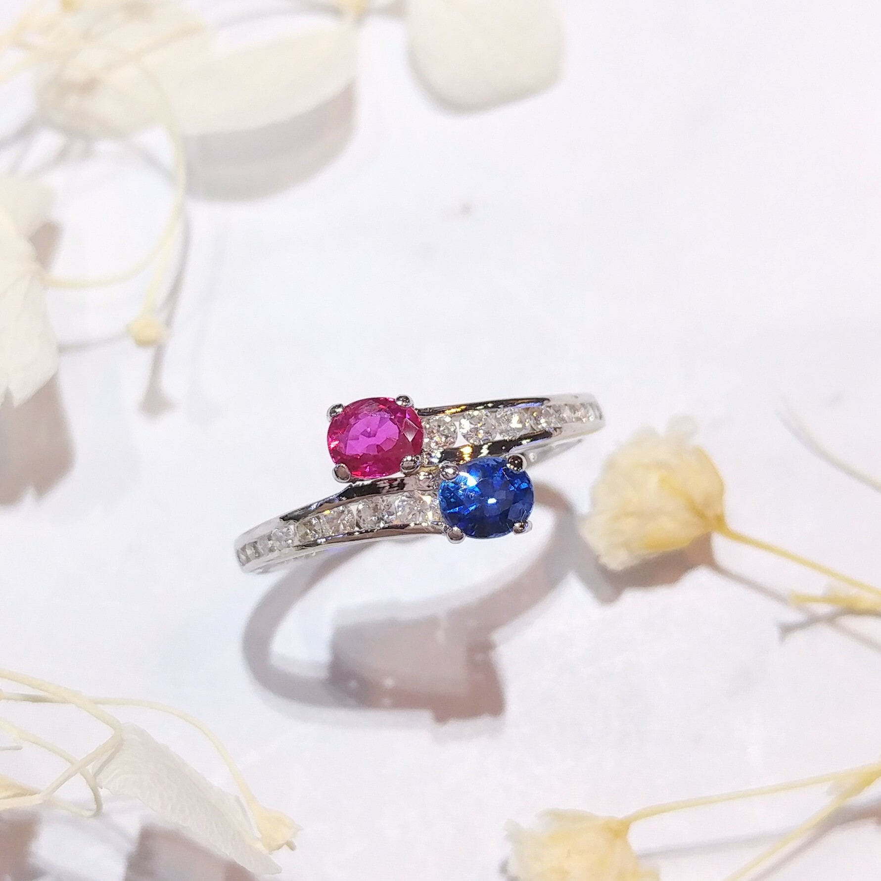 全新18K白金【主石30份寶石】配11份鑽石戒指