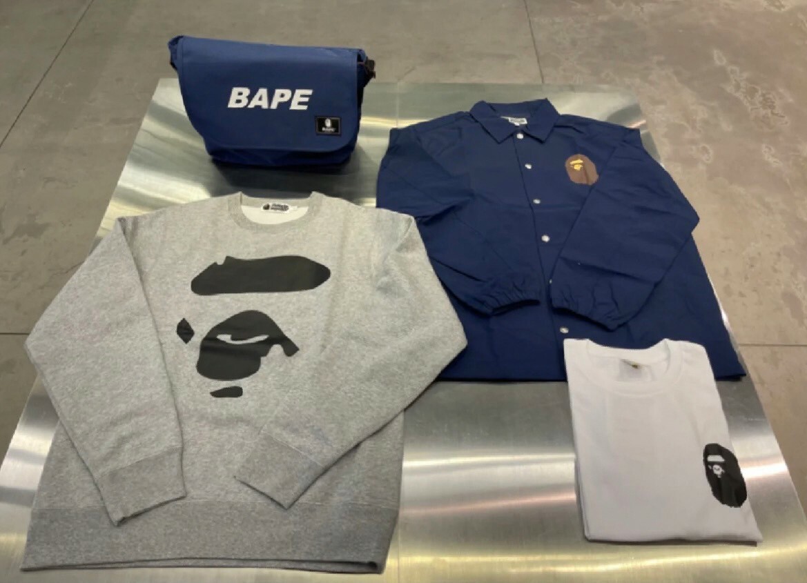 人気特価激安 bape bape 2023年ハッピーバッグ福袋 パーカーとパンツと