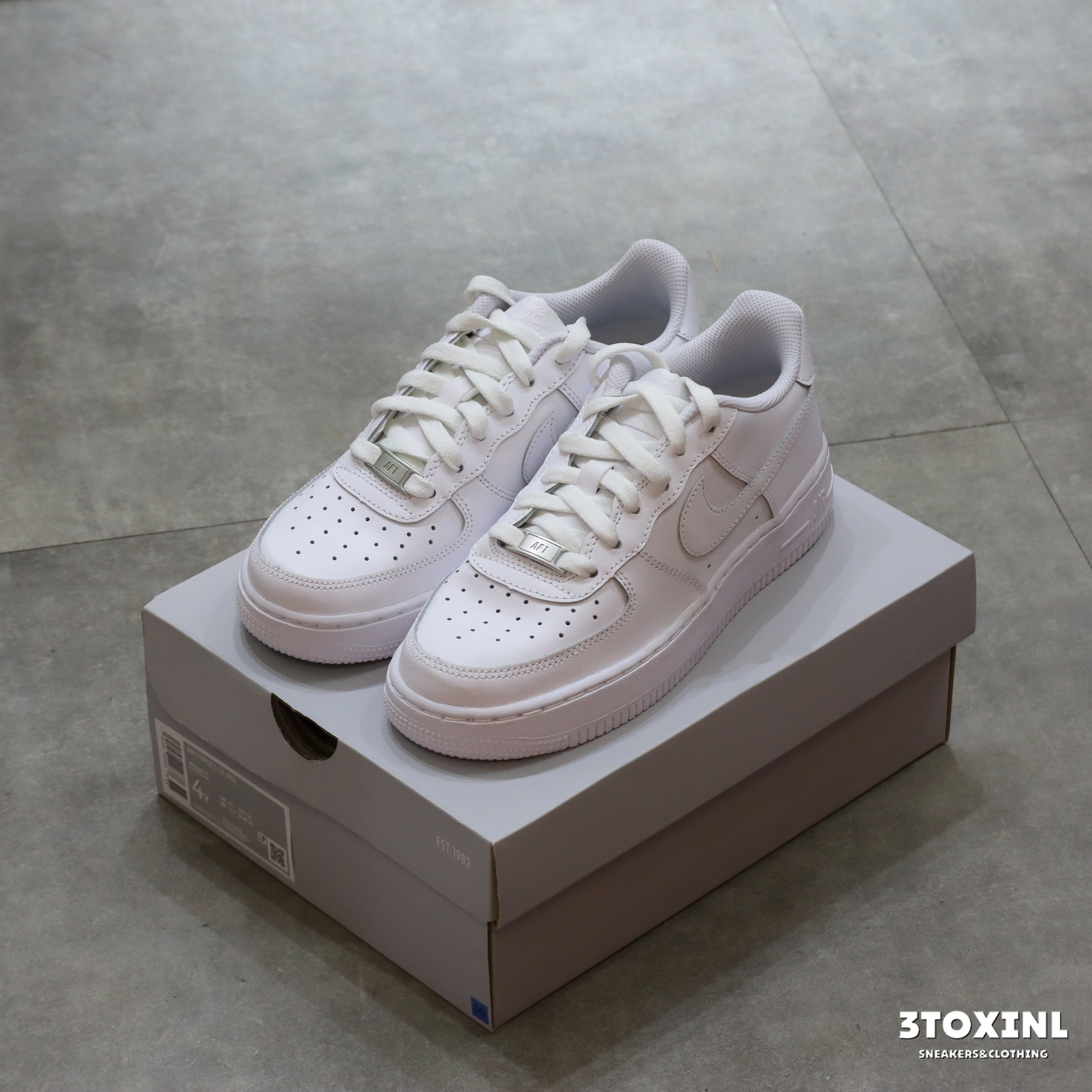 (預訂) Nike Air Force 1 LE - Triple White (GS)