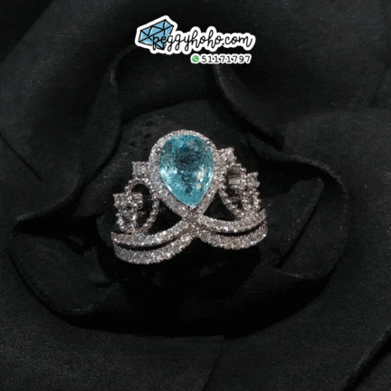 18K White Gold 1.49ct Paraiba and Diamond Ring