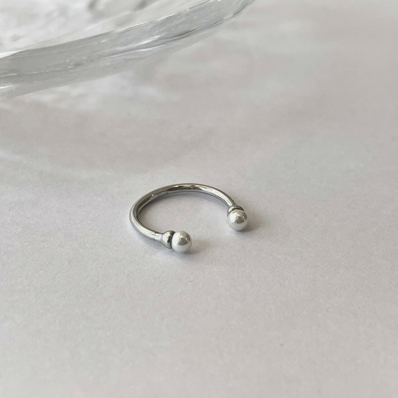 │簡約│小珍珠c型 • 開口戒 • 純銀戒指 • 抗過敏 S925