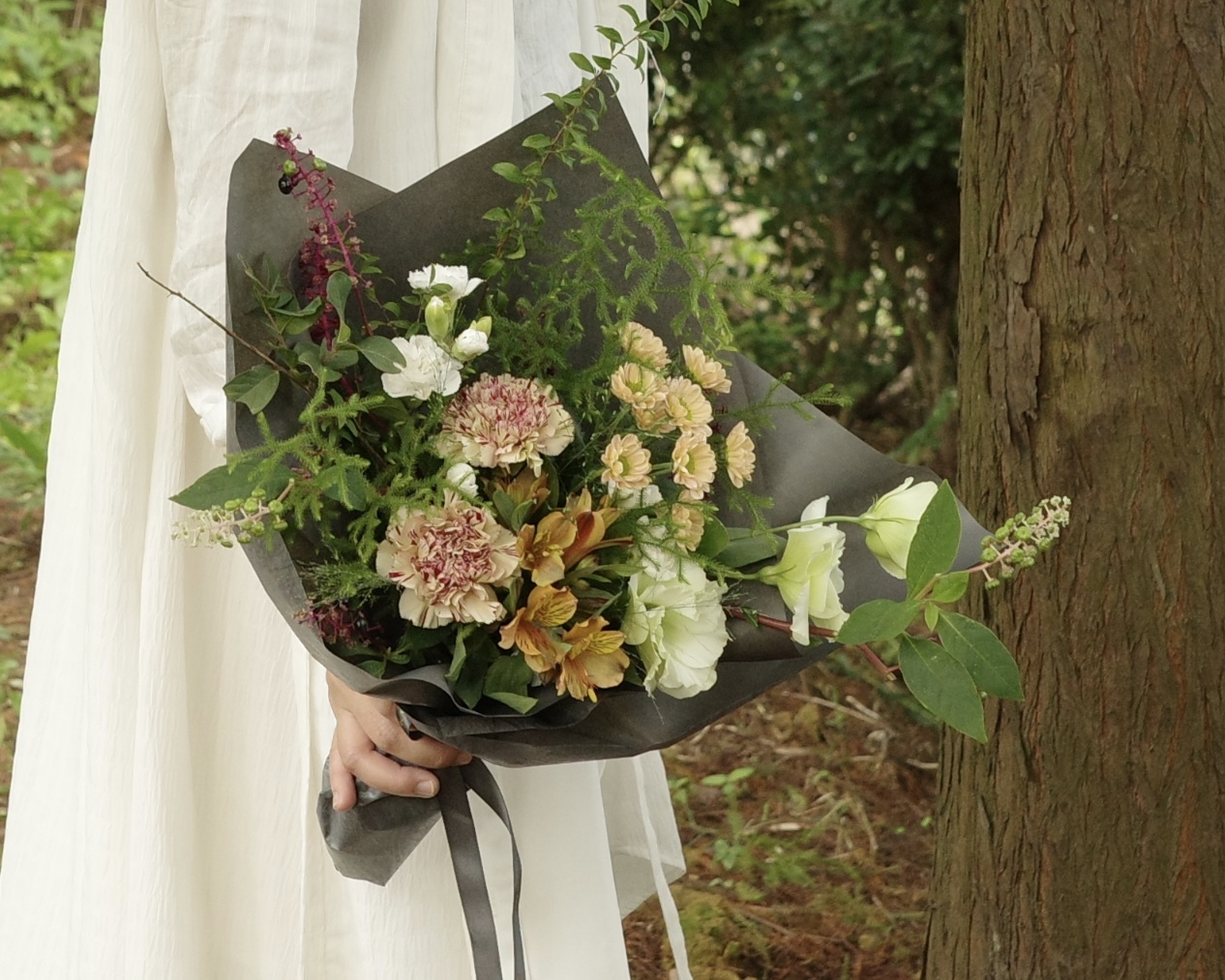 手裡有花的日子