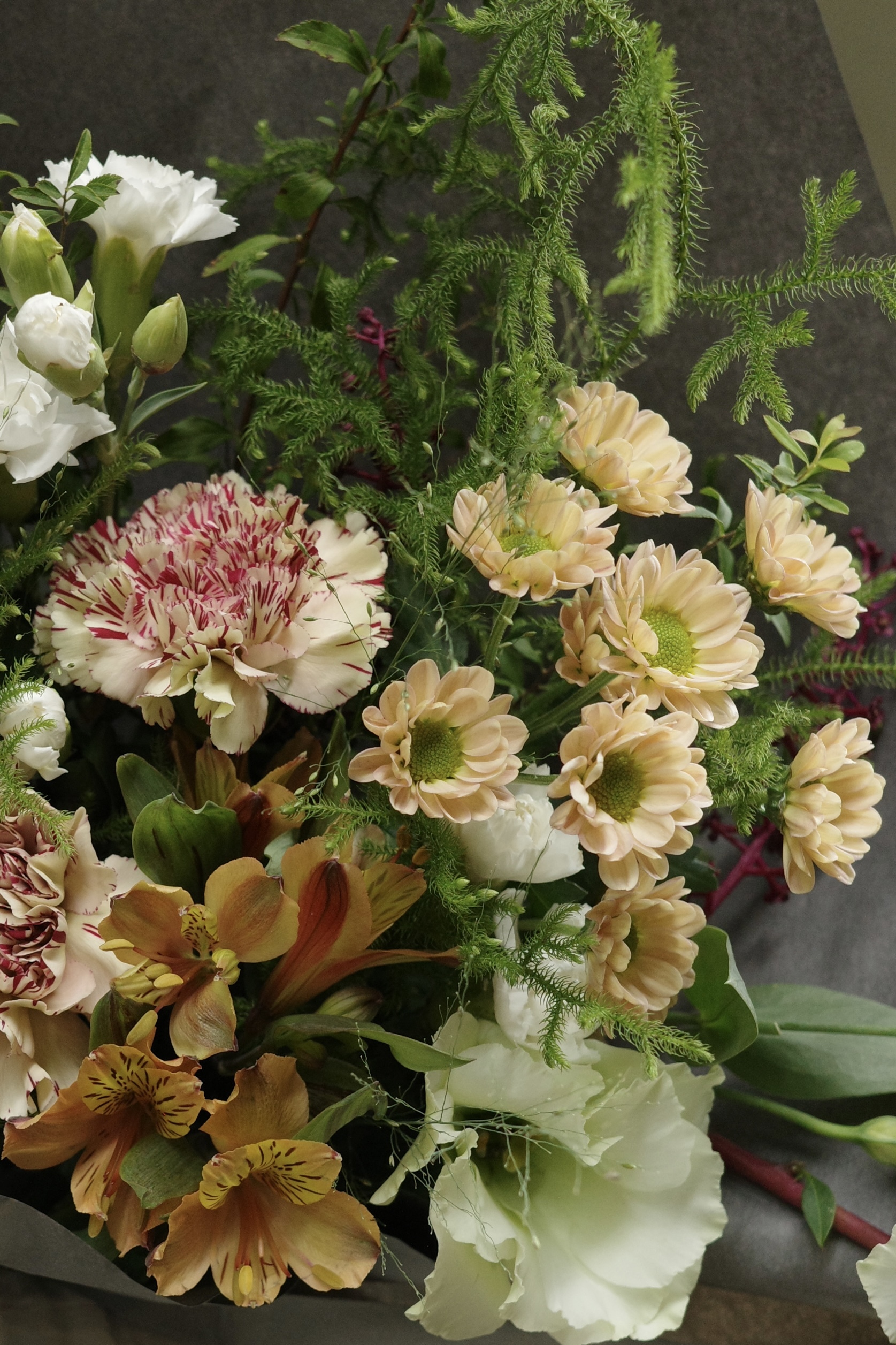 手裡有花的日子