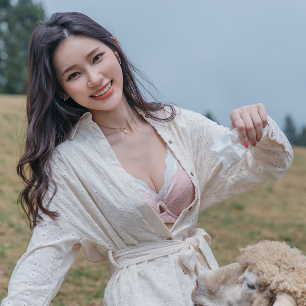 女神微笑☼渾圓提托性感蕾絲內衣 E罩