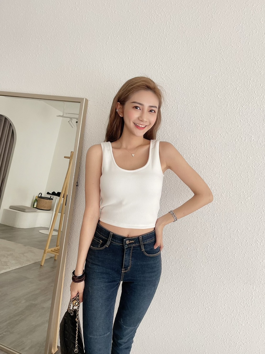 🔥01.04直播新品］💥愛漂亮ㄉ保暖戰袍］🇰🇷正韓U領彈性保暖內薄磨毛bra背心（三色）