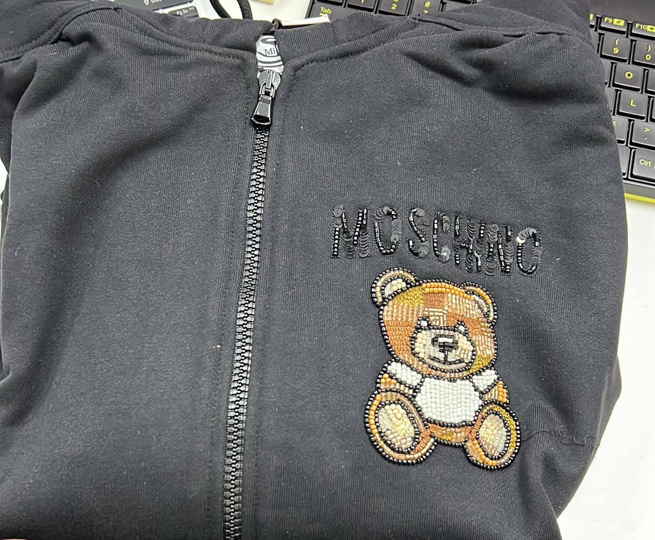[S] MOSCHINO SMALL BEAR LOGO PATCH HOODIE,JACKET,BLACK, A1712-0427-1555 (SM406)