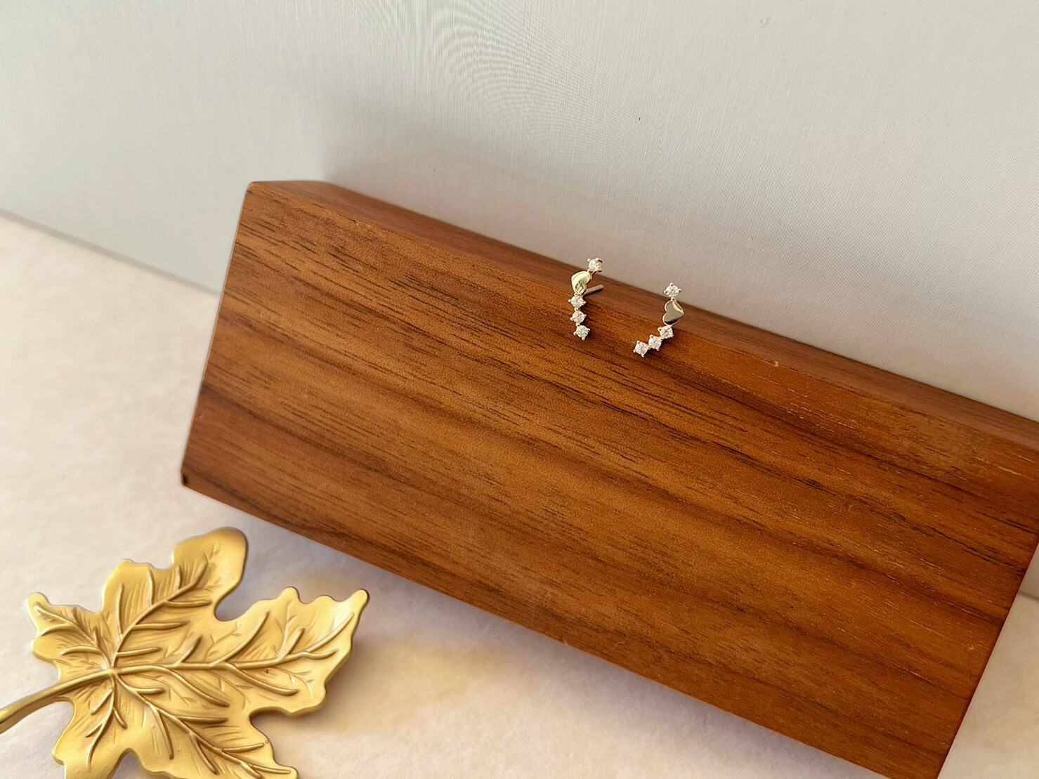 10K/小愛心鑽耳環