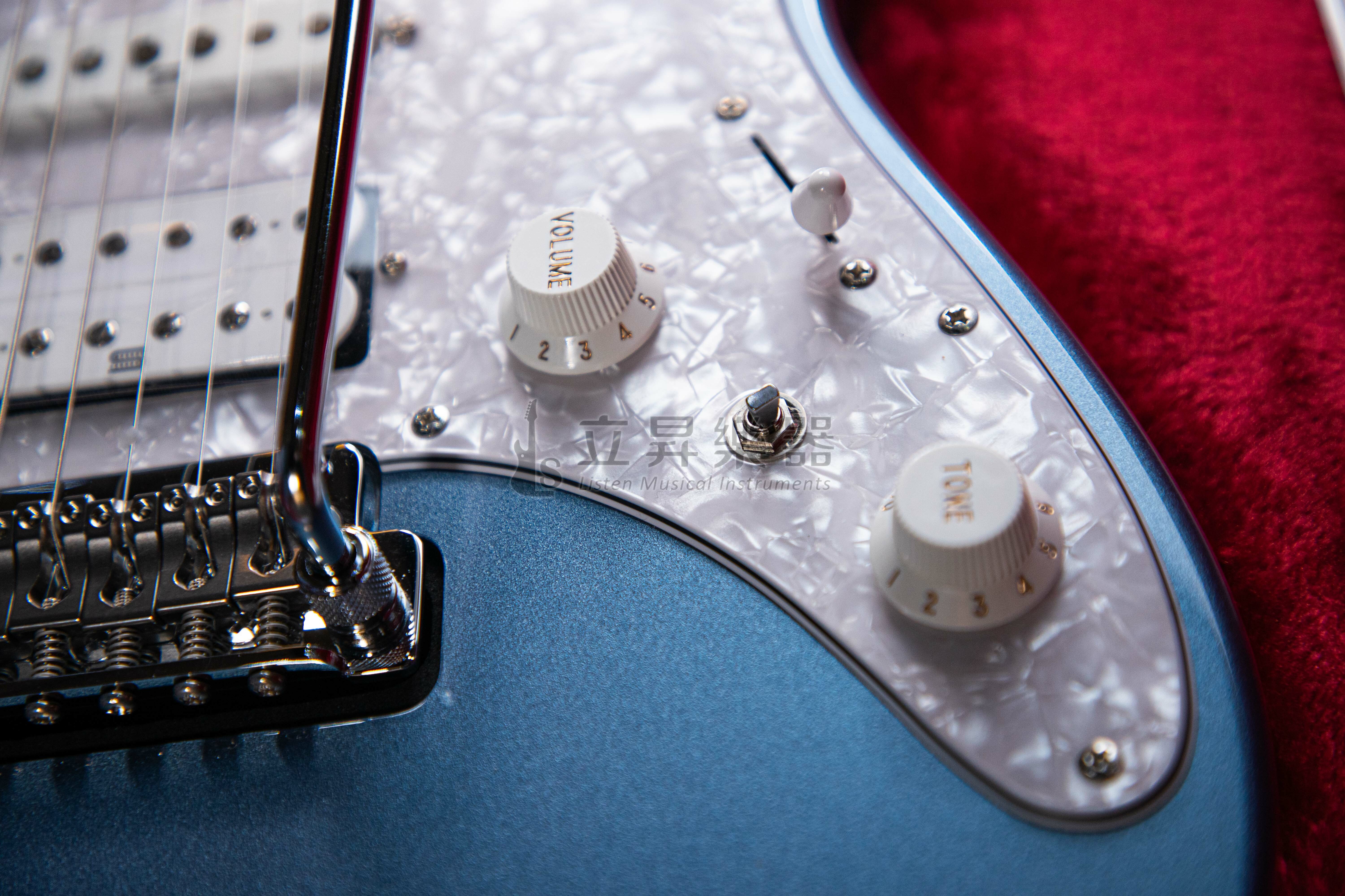 Ibanez Ibanez AZ Prestige系列 AZ2204-ICM 金屬藍 烤楓木琴頸 單單雙 電吉他 日廠 附硬Case 第 6 張圖片｜三峽吉他 / Bass