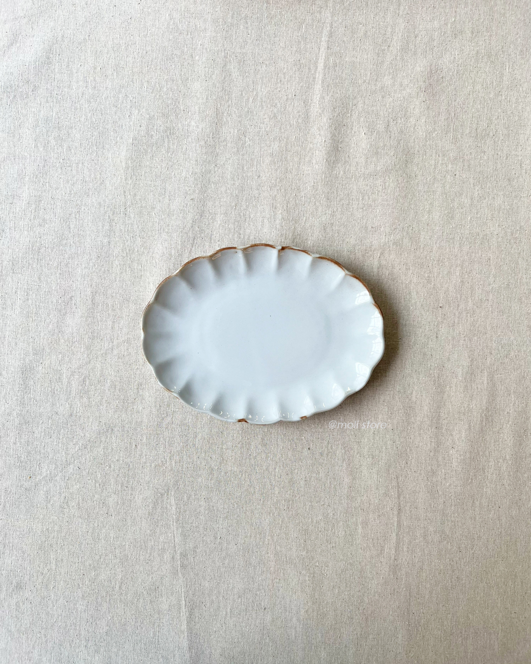 Flor Oval Cake Plate Daisy｜Meister Hand