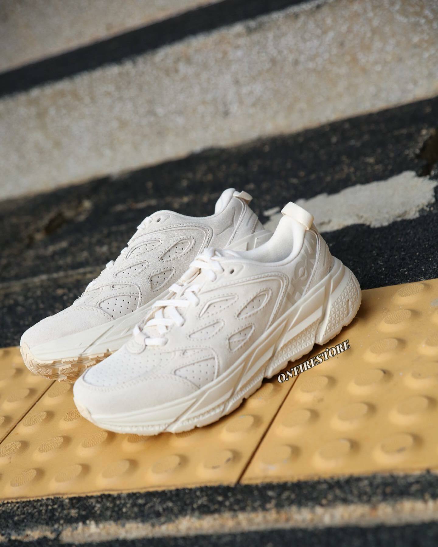 {現貨} HOKA ONE ONE CLIFTON L Suede “Eggnog”