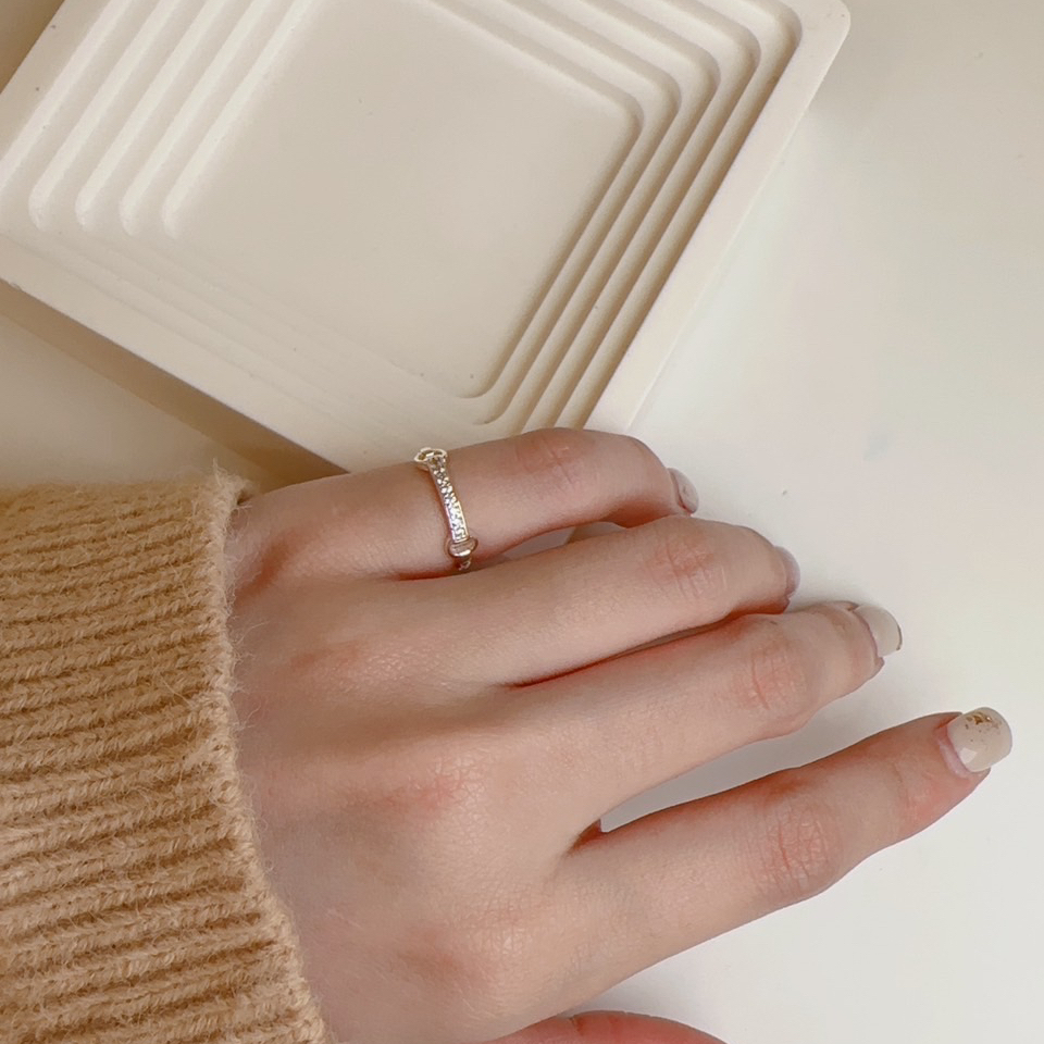 小鑽微笑純銀戒指
