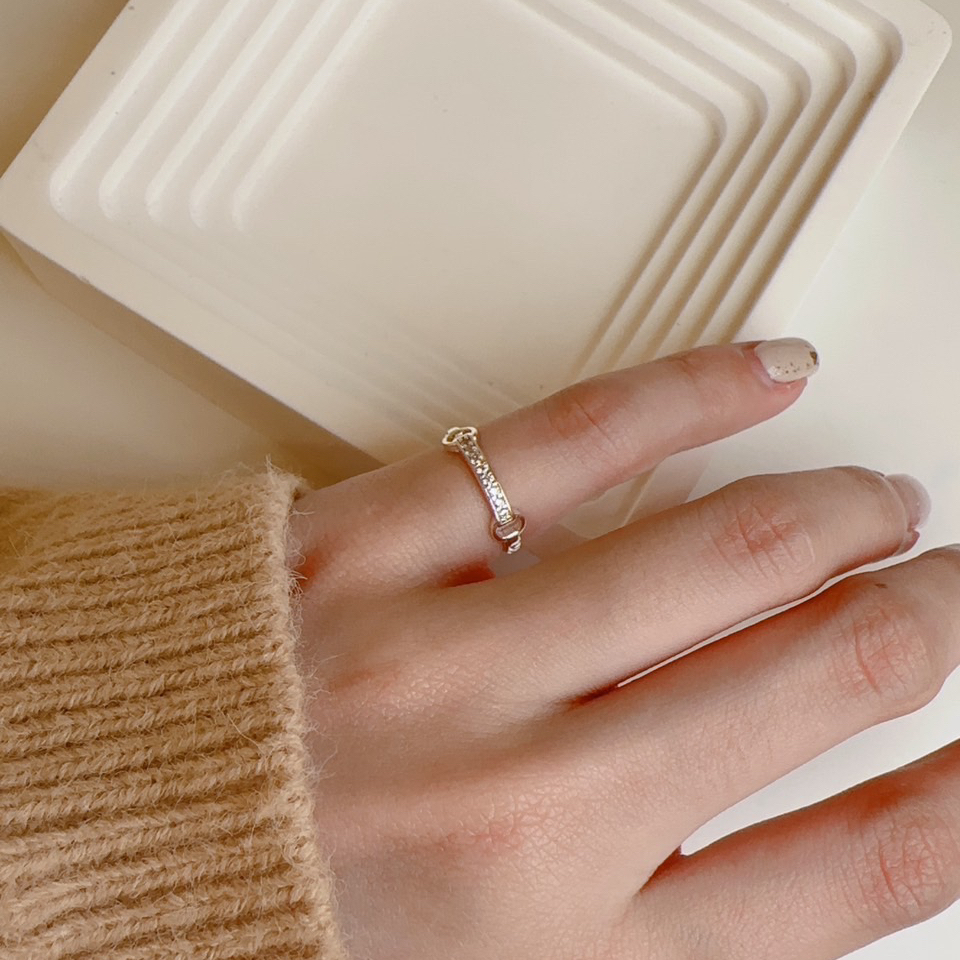 小鑽微笑純銀戒指