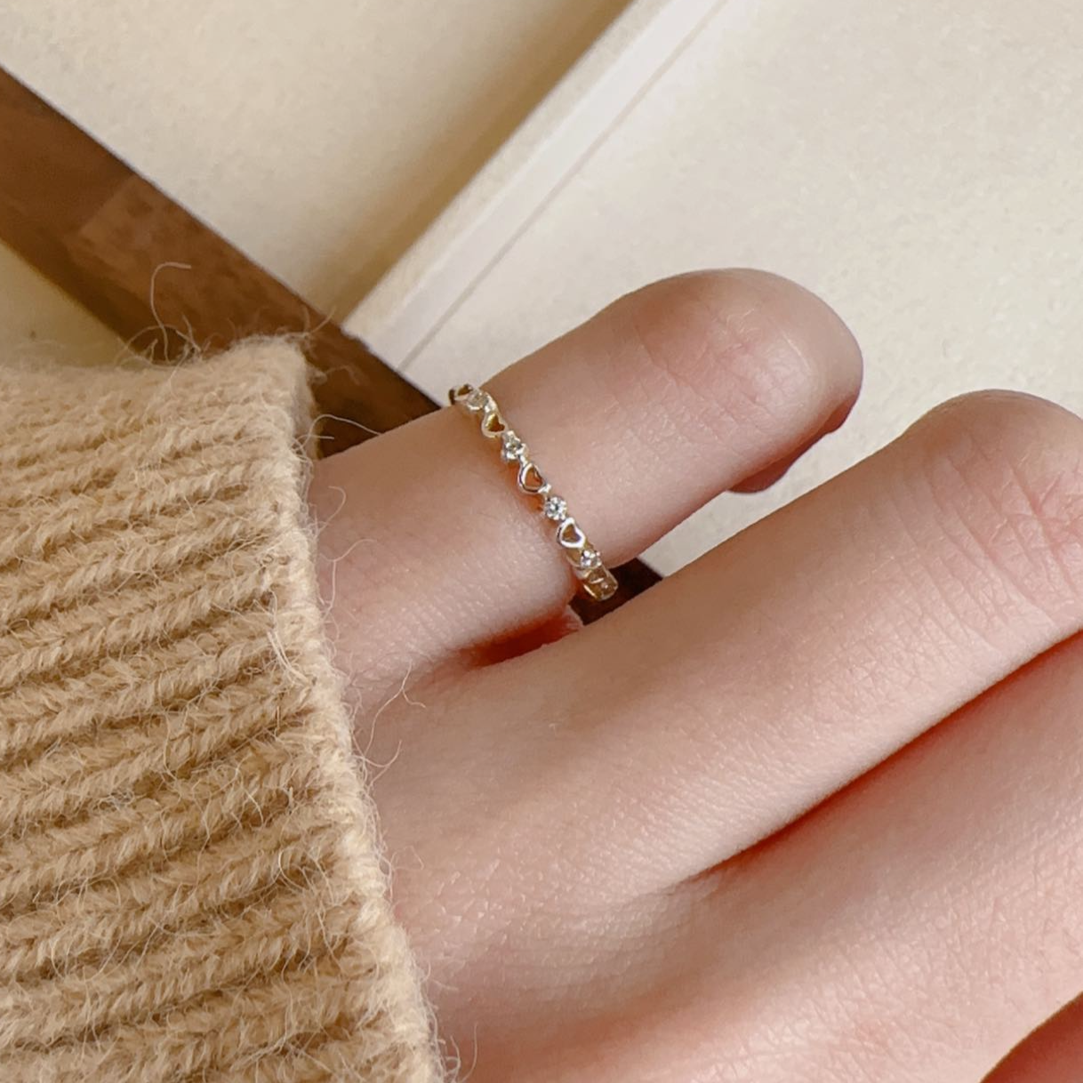 純銀愛心排鑽尾戒