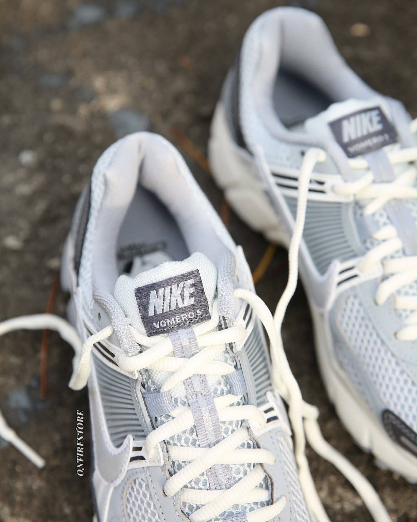 {現貨} Womens Nike Zoom VOMERO 5 “Grey”