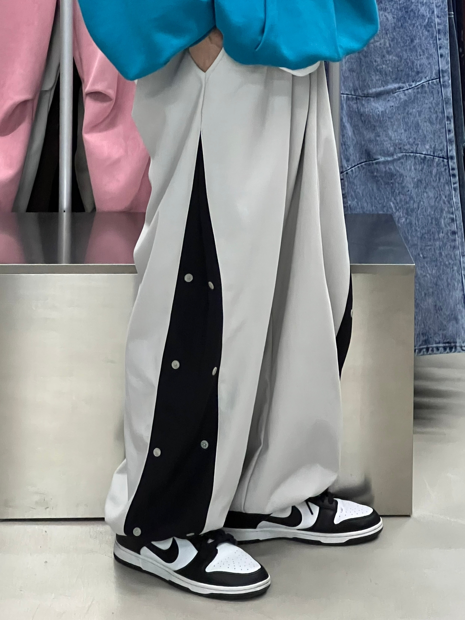 可束腳拼色鈕扣鬆身褲 P2168