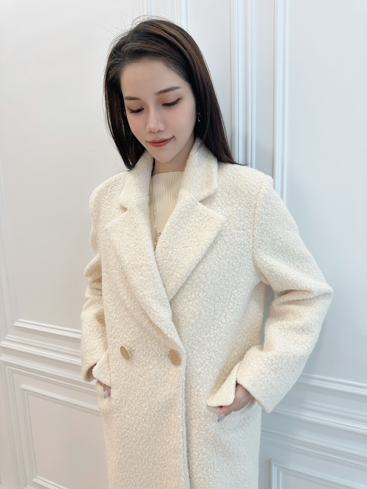 (必收)金釦毛毛大衣