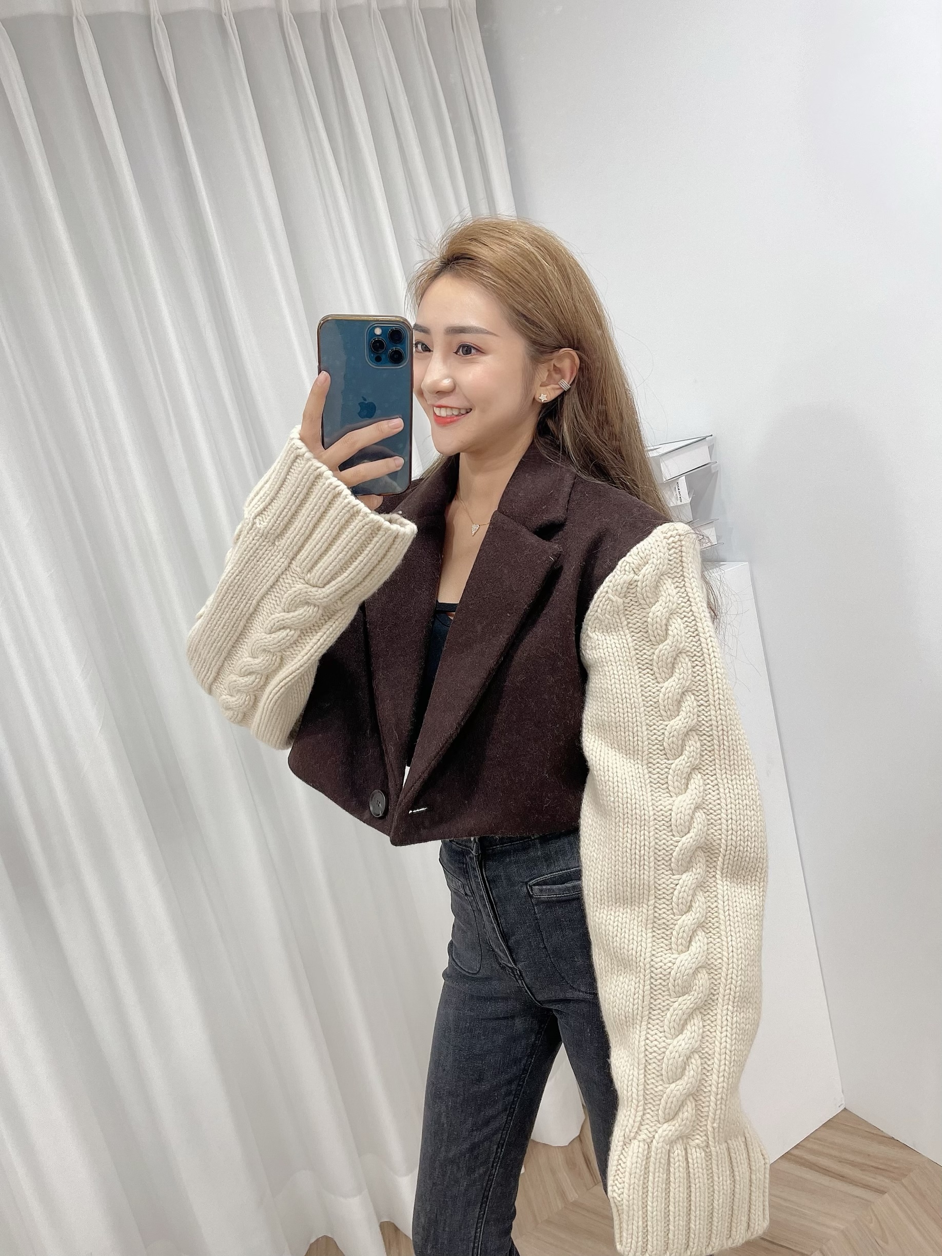 💥跩跩歐膩家］🔥01.04直播新品］🇰🇷正韓超美毛呢拼接針織手袖單釦外套（兩色）