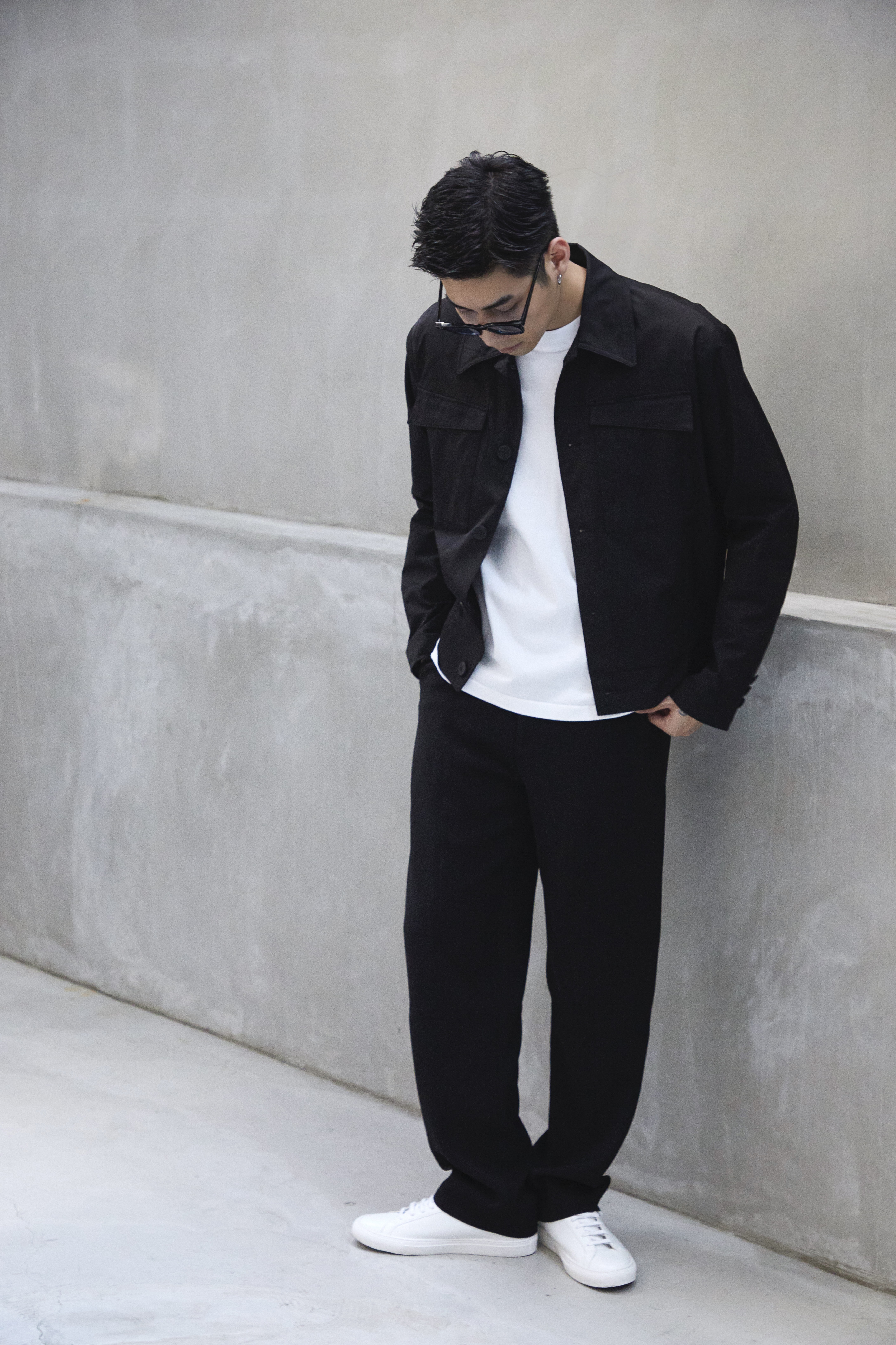 SHORT VIBE JACKET - BLACK