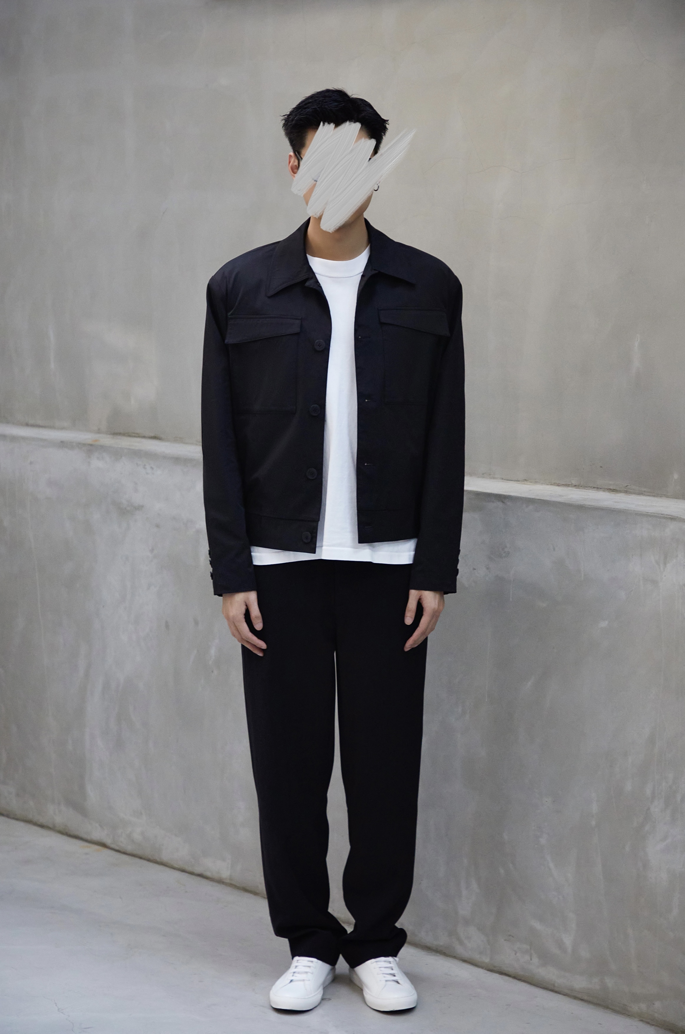 SHORT VIBE JACKET - BLACK