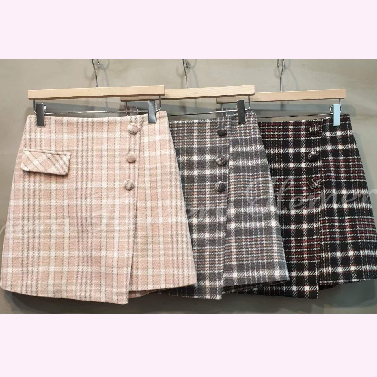 SK23W0109 格仔原身布小鈕內安全褲